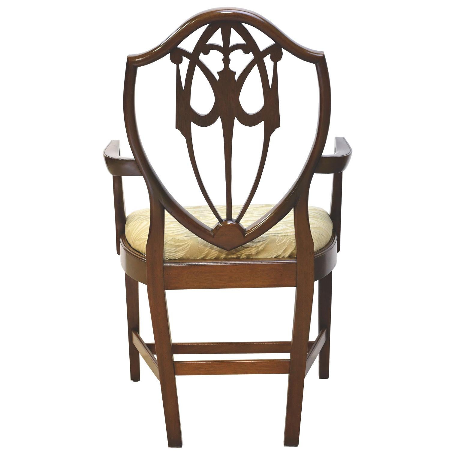 Carved  Hepplewhite-Style Dining Set in Mahogany, 12' Long Table and Set of 12 Chairs