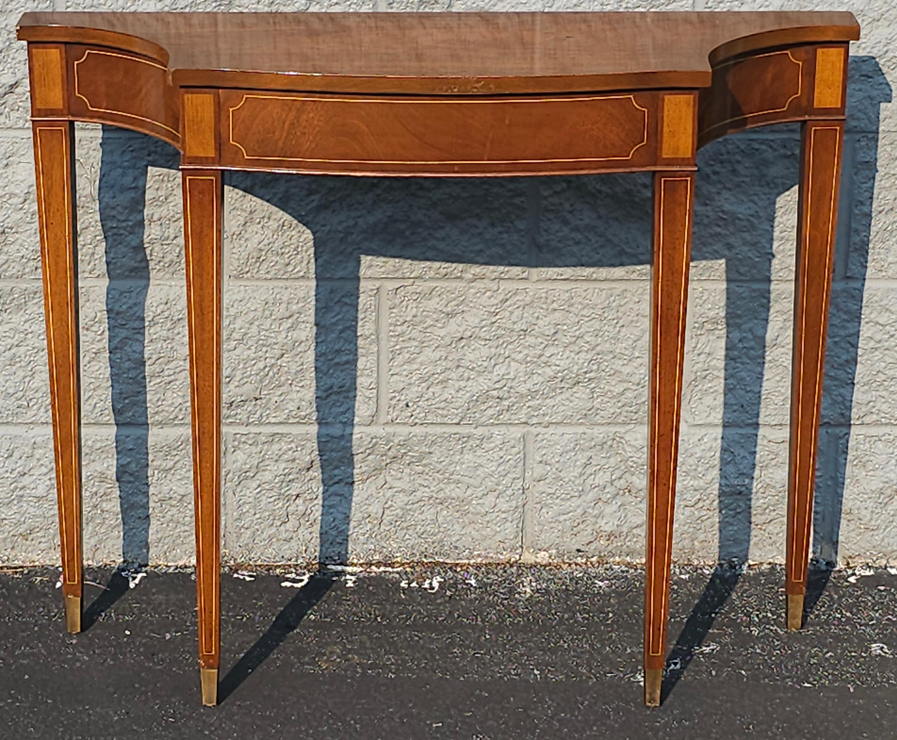 Hepplewhite Style Mahogany and Satinwood Console Table with Brass Capped Legs For Sale 2