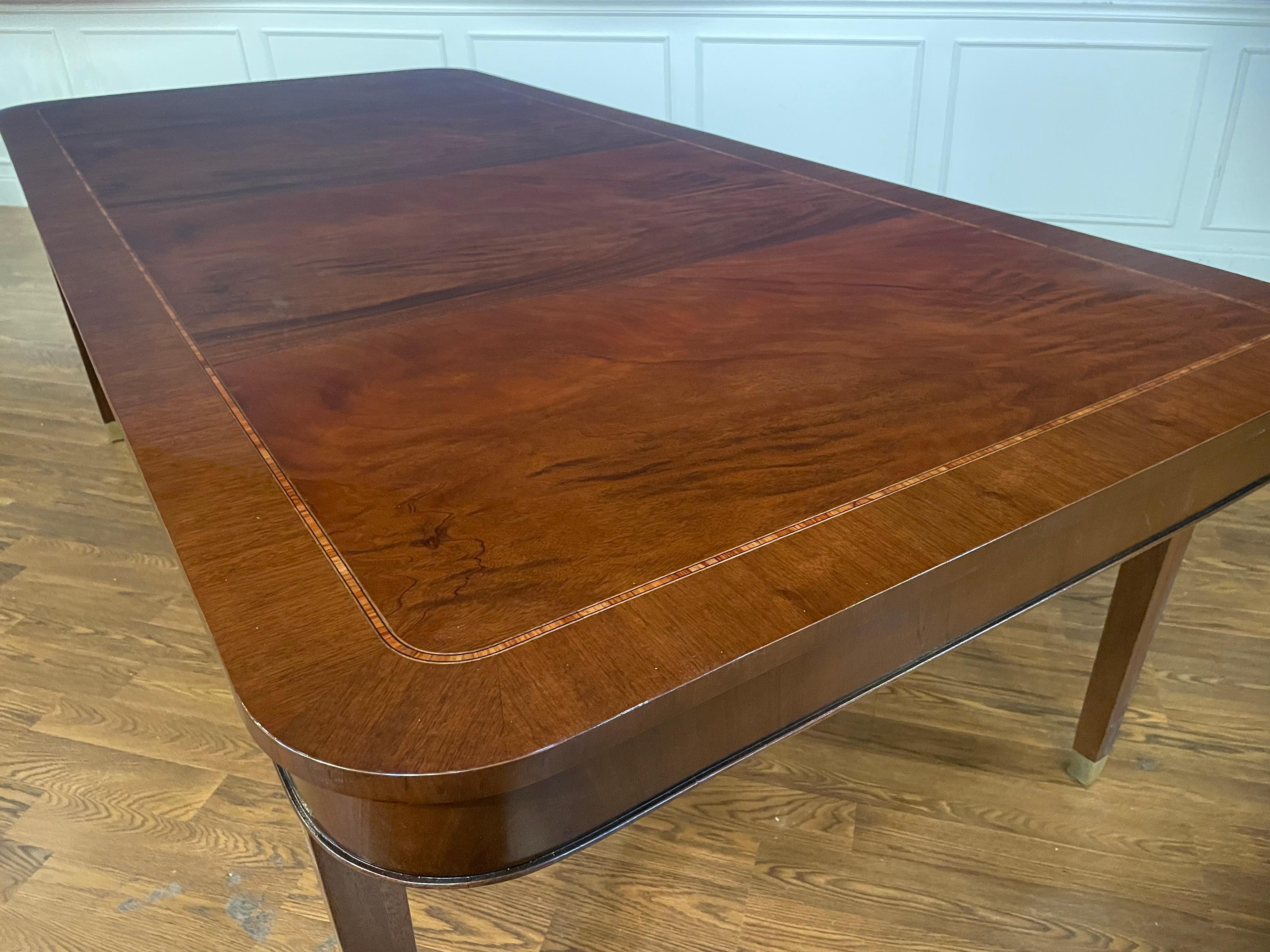 Hepplewhite Style Mahogany Four Leg Dining Table - Made-To-Order  For Sale 3