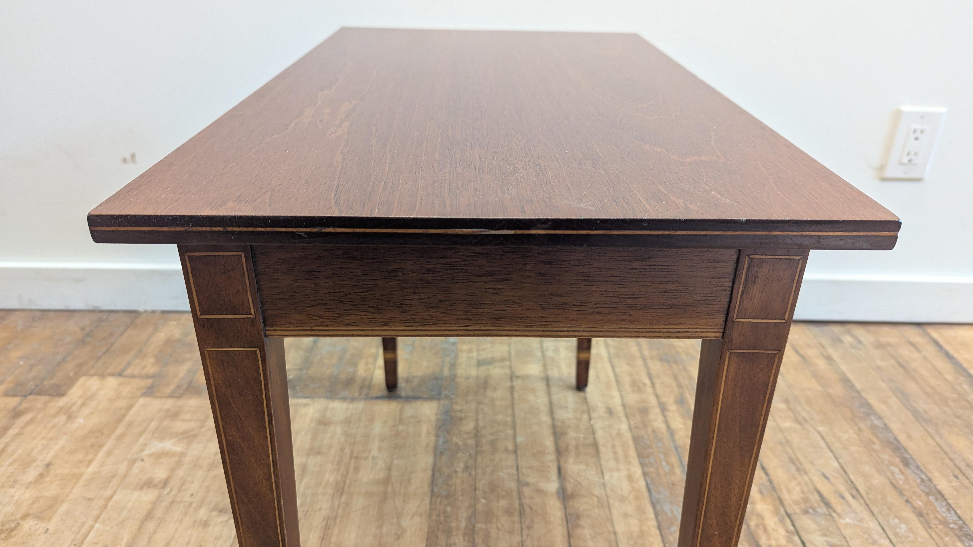 Hepplewhite Style Mahogany Side Table For Sale 7