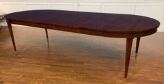 Tavolo da pranzo ovale in mogano in stile Hepplewhite di Leighton Hall - Campione da esposizione