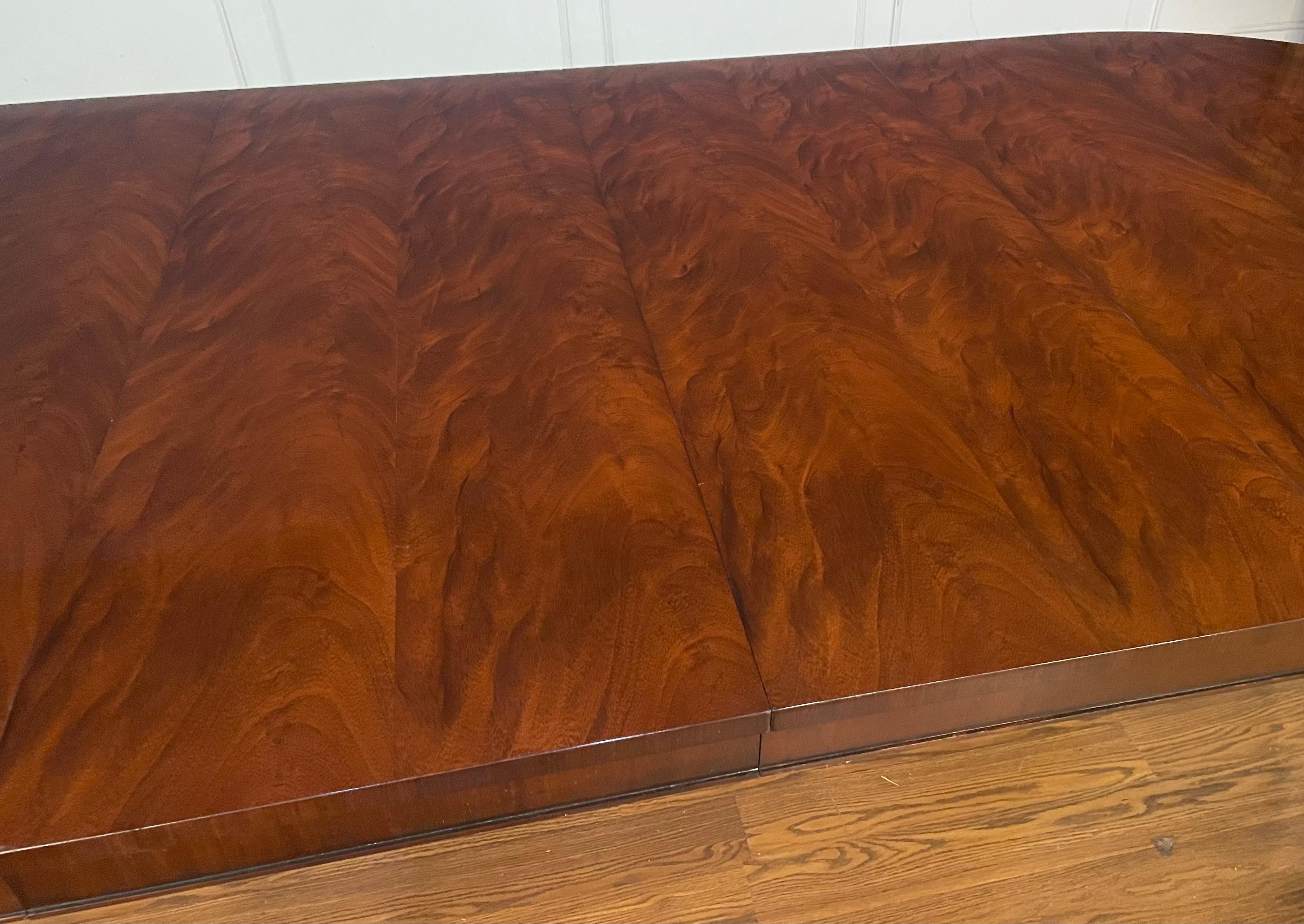 Hepplewhite Style Oval Mahogany Dining Table by Leighton Hall - Showroom Sample For Sale 4