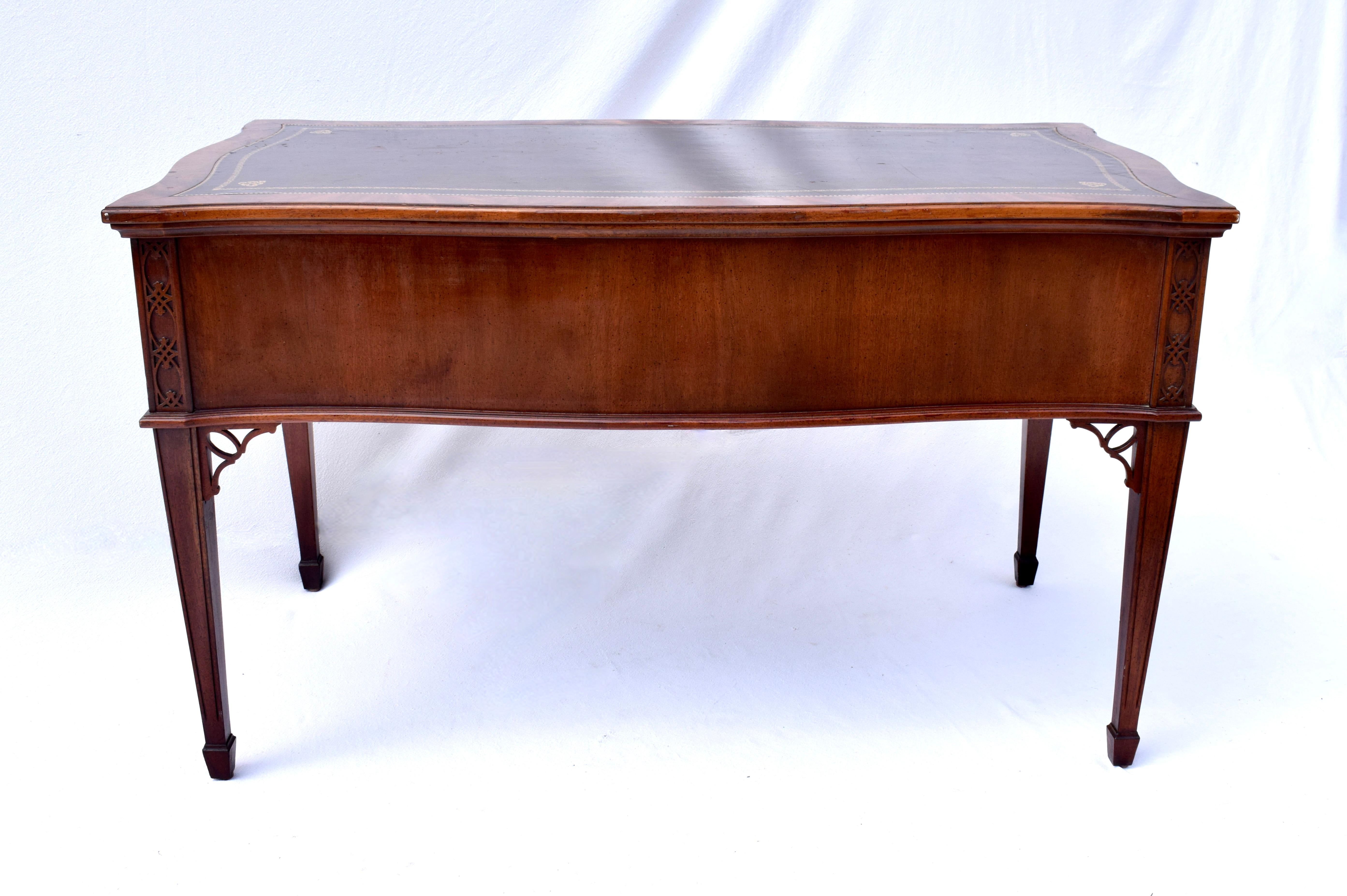 Hepplewhite Style Serpentine Leather Top Writing Desk 4