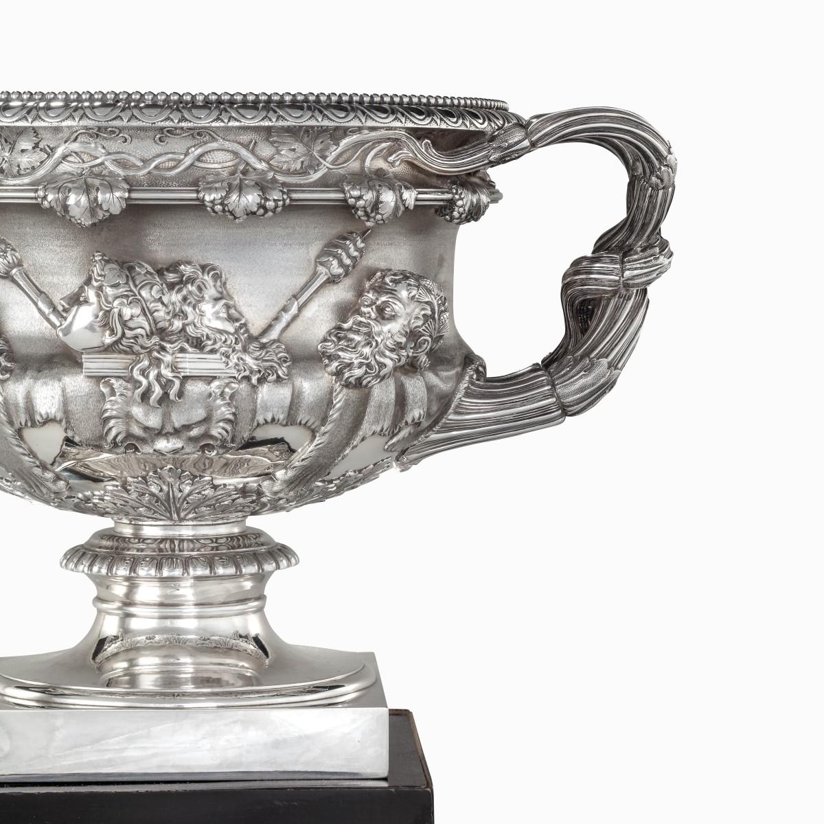 Mid-19th Century Her Majesty’s Vase: A horse racing trophy by John Samuel Hunt For Sale