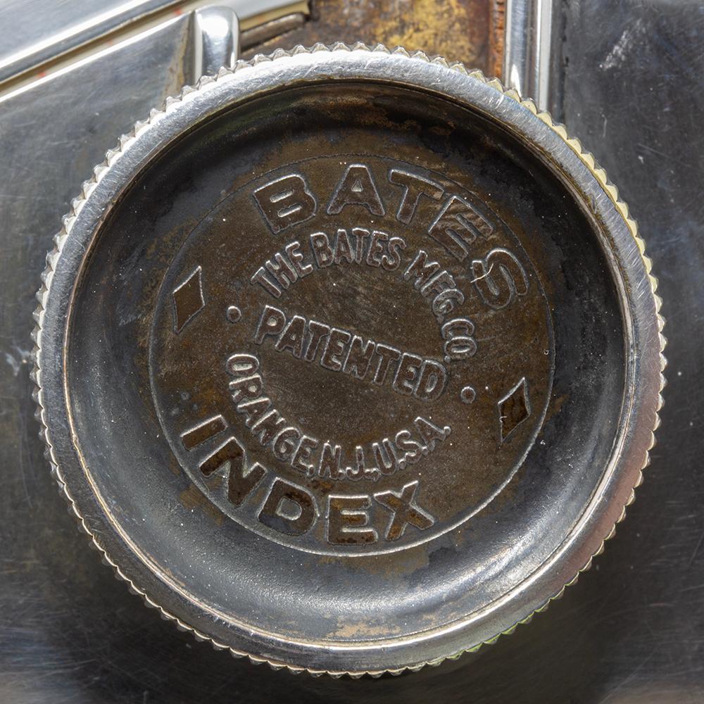 Her Majesty's Yacht Britannia Asprey Silver and Enamel Telephone Index (Répertoire téléphonique en argent et en émail) en vente 7