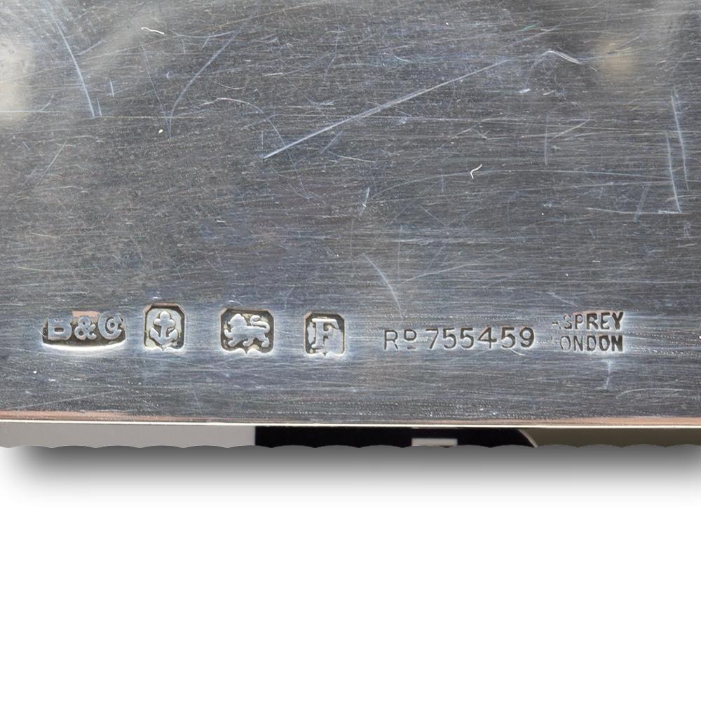 Her Majesty's Yacht Britannia Asprey Silver and Enamel Telephone Index (Répertoire téléphonique en argent et en émail) en vente 8