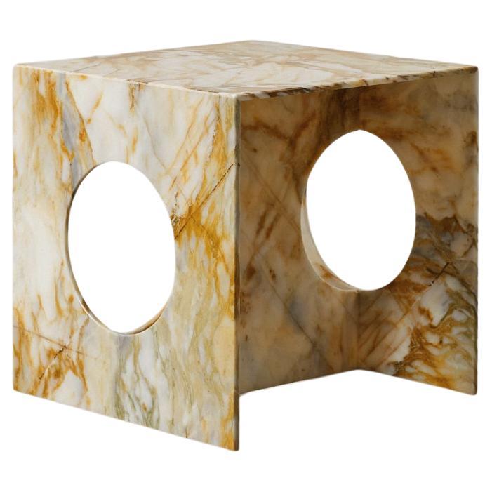 Table basse Hera en marbre bleu ciel par Studio Mohs en vente