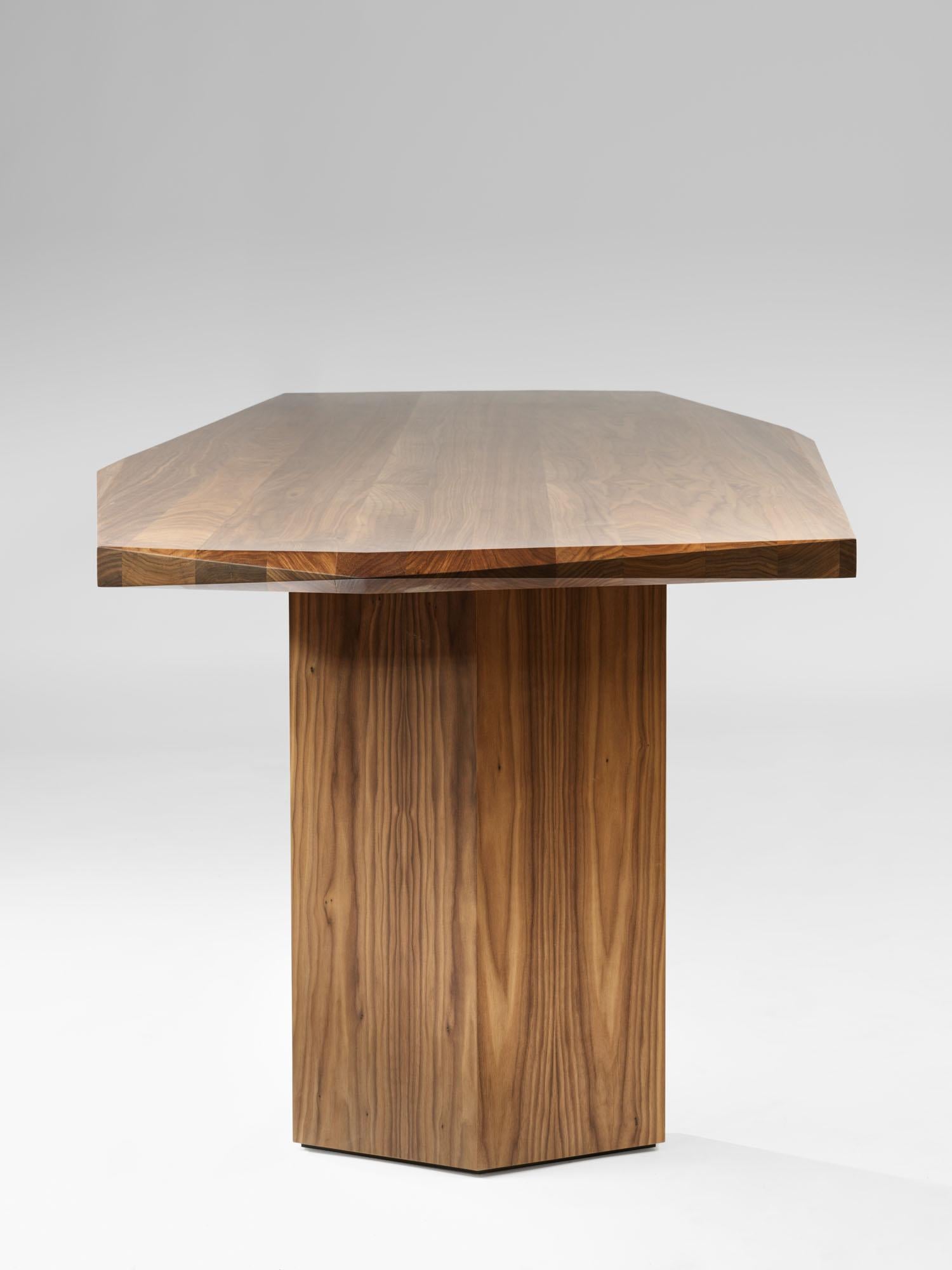 Hera Table 300 by Tim Vranken In New Condition For Sale In Geneve, CH