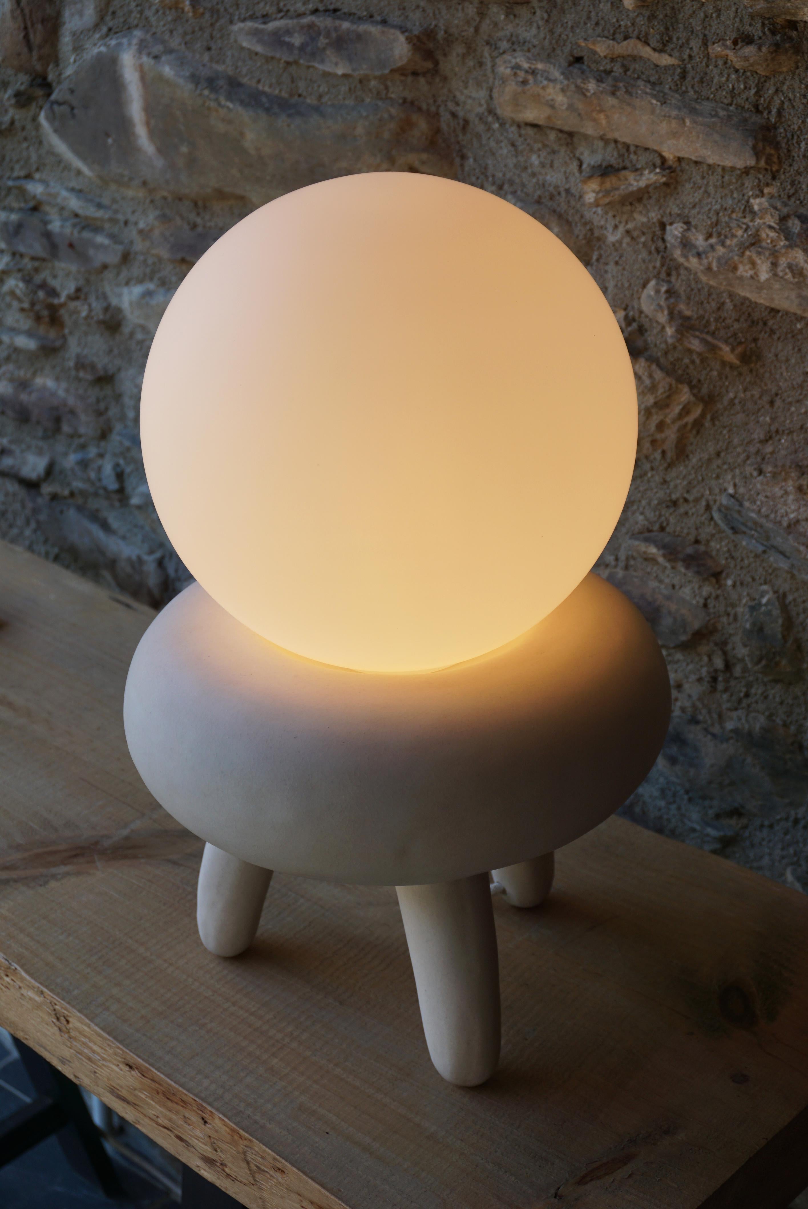 Autre Lampe à poser Hera par Cuit Studio en vente