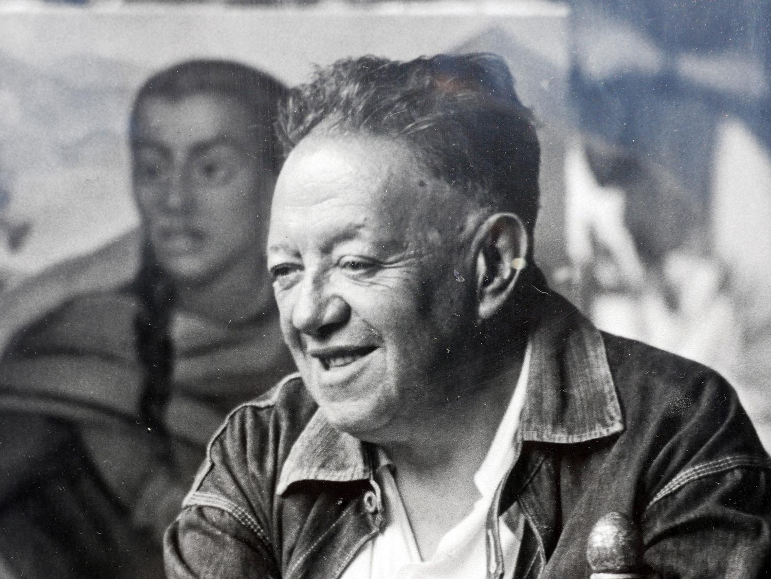 Black and White Portrait Photograph of Diego Rivera For Sale 9