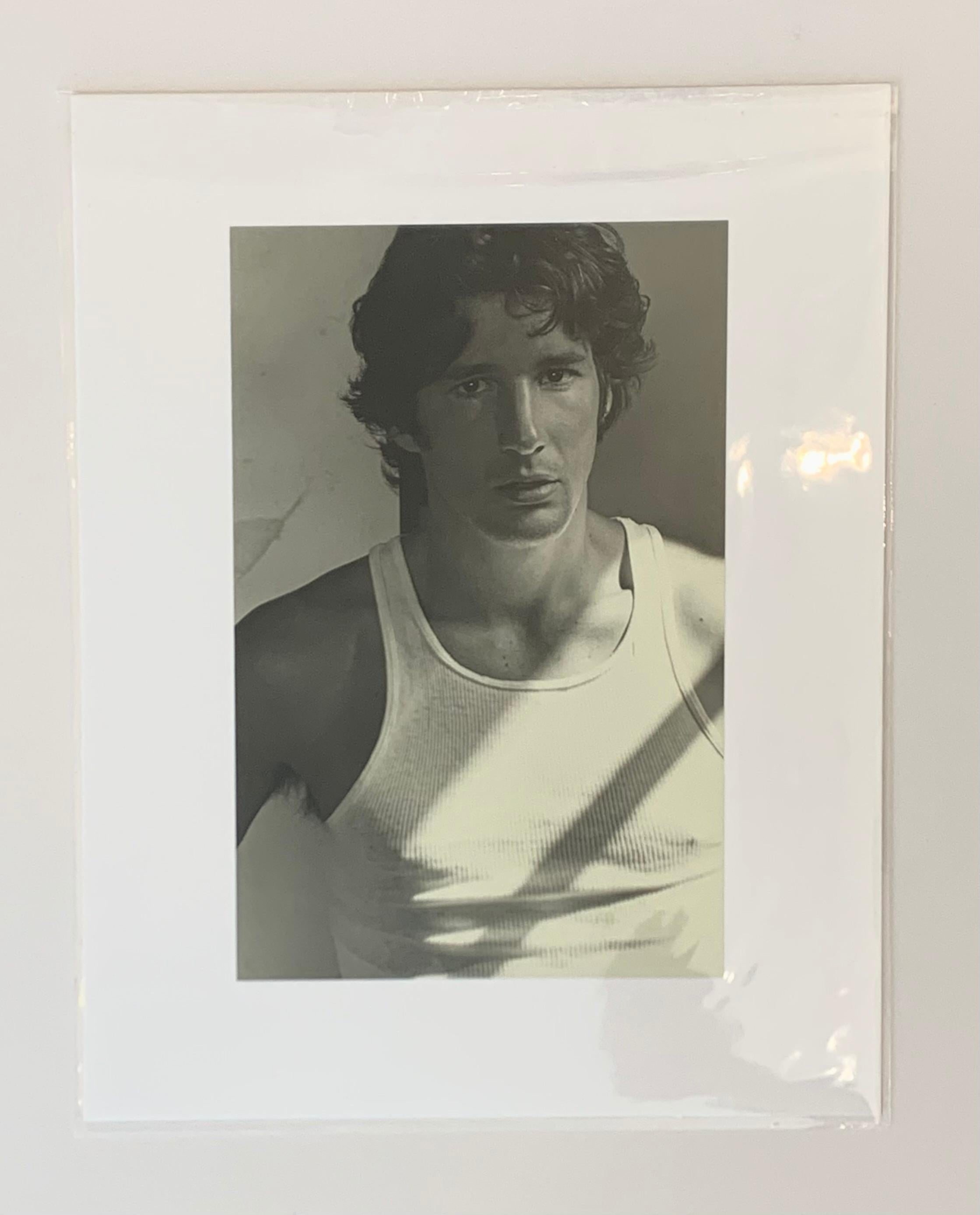 Richard Gere, Close-Up, San Bernardino 1988
by Herb Ritts

A close up shot with the iconic Richard Gere through the lens of Herb Ritts.

Unframed
Matted
Overall size : 11 x 14