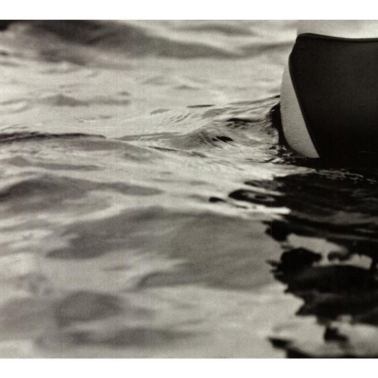 Herb Ritts „Frau im Meer, Hawaii (1988)“ 1999- Poster im Angebot 3