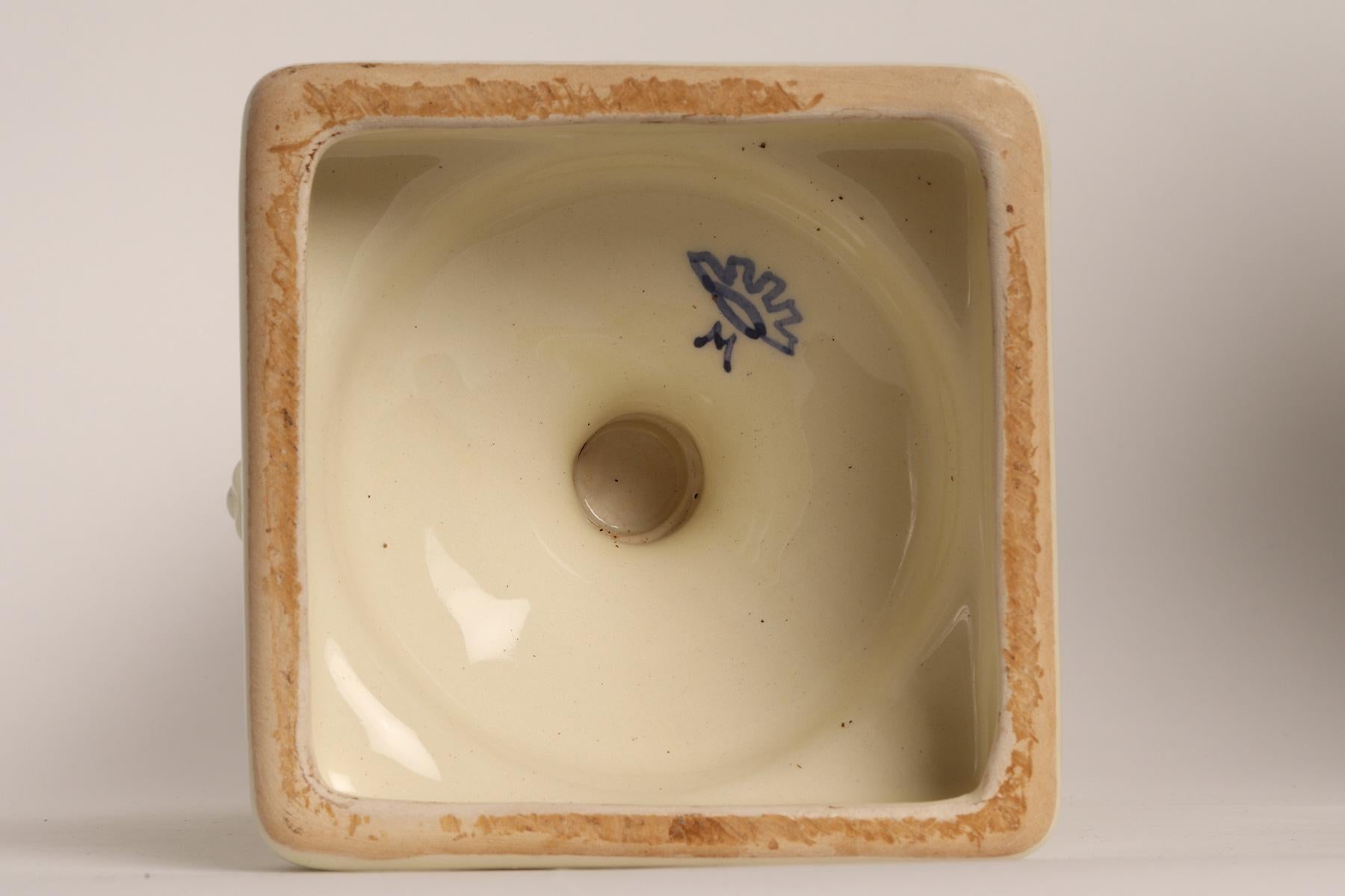 Ceramic Herbalist pharmacy ceramic jar, Italy 1890. For Sale