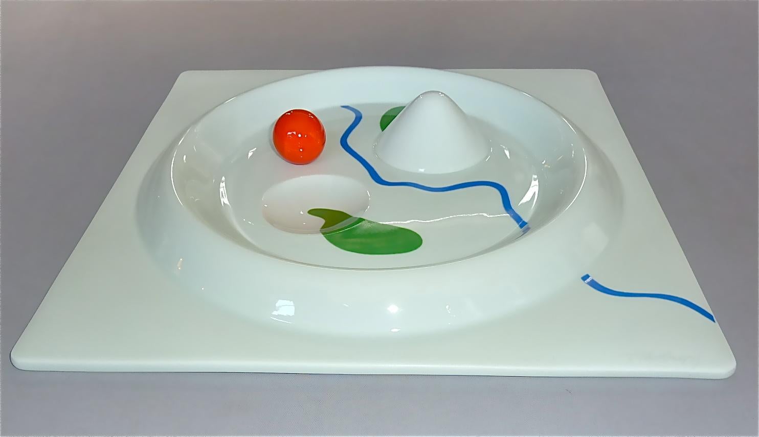 Vernissé Assiette en porcelaine d'art Herbert Bayer Rosenthal Limiterte Kunstreihen, 1982 Bauhaus en vente