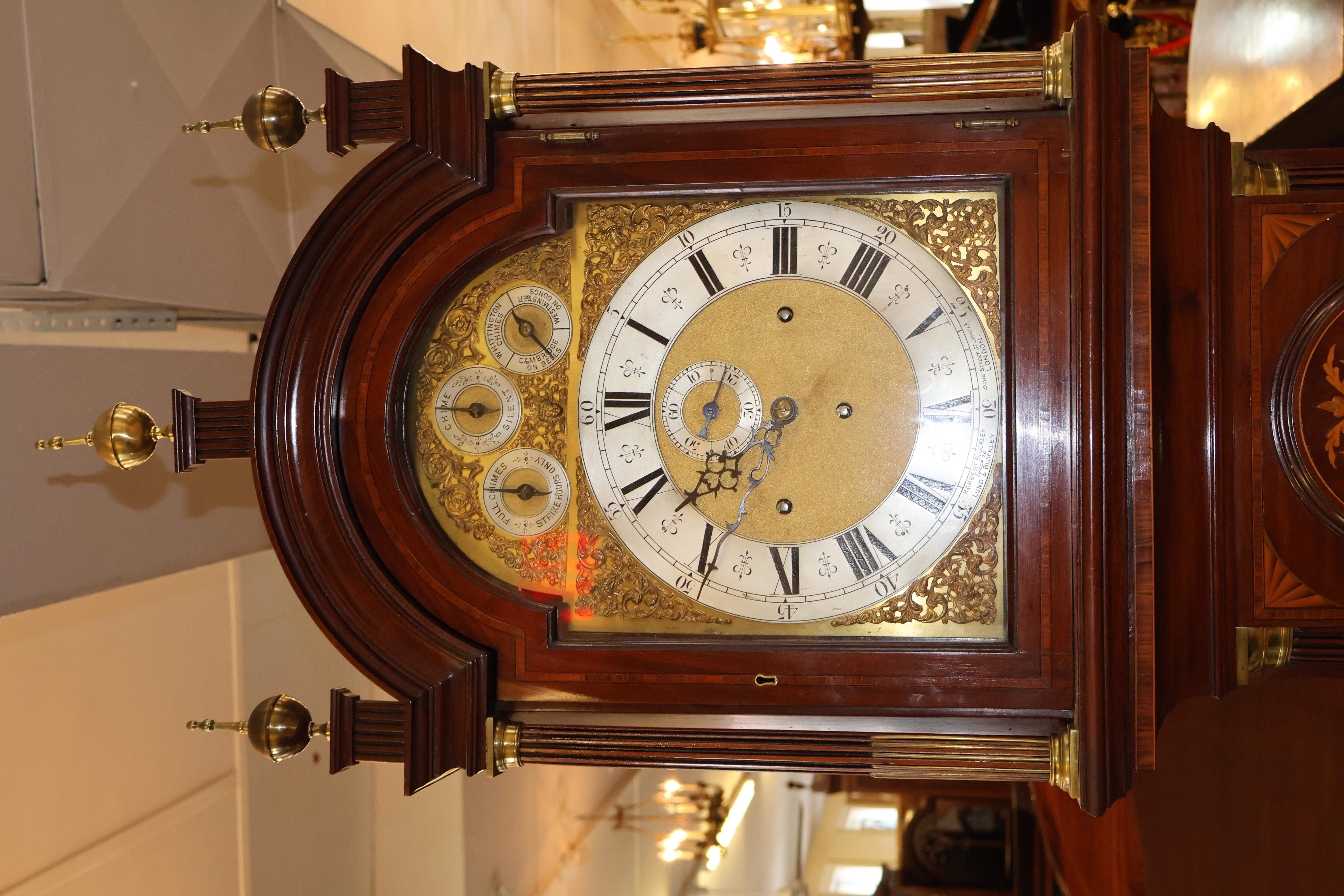 Horloge de grand-père du 19ème siècle marquetée Herbert Blockley London Musical en vente 5