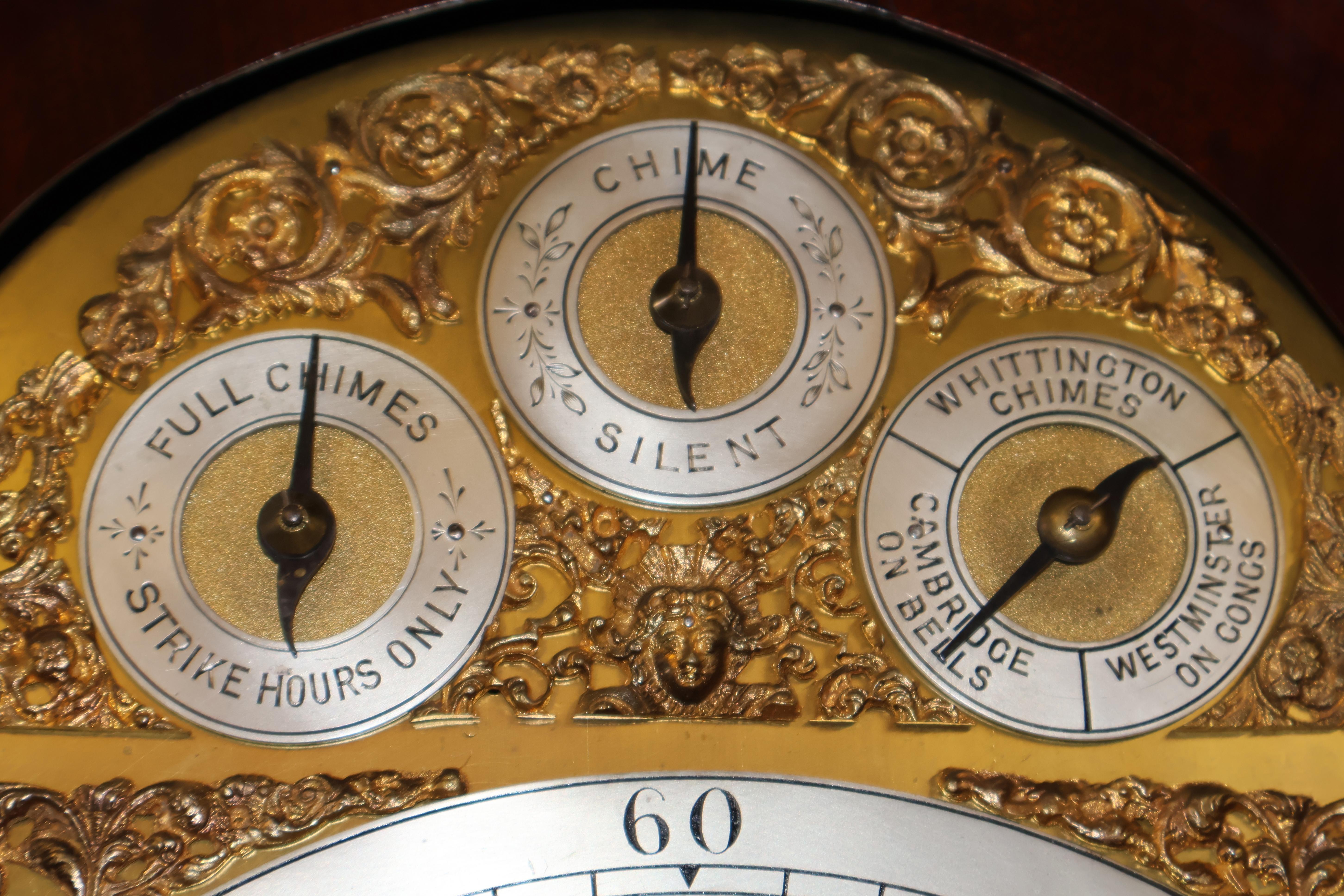 Horloge de grand-père du 19ème siècle marquetée Herbert Blockley London Musical en vente 8