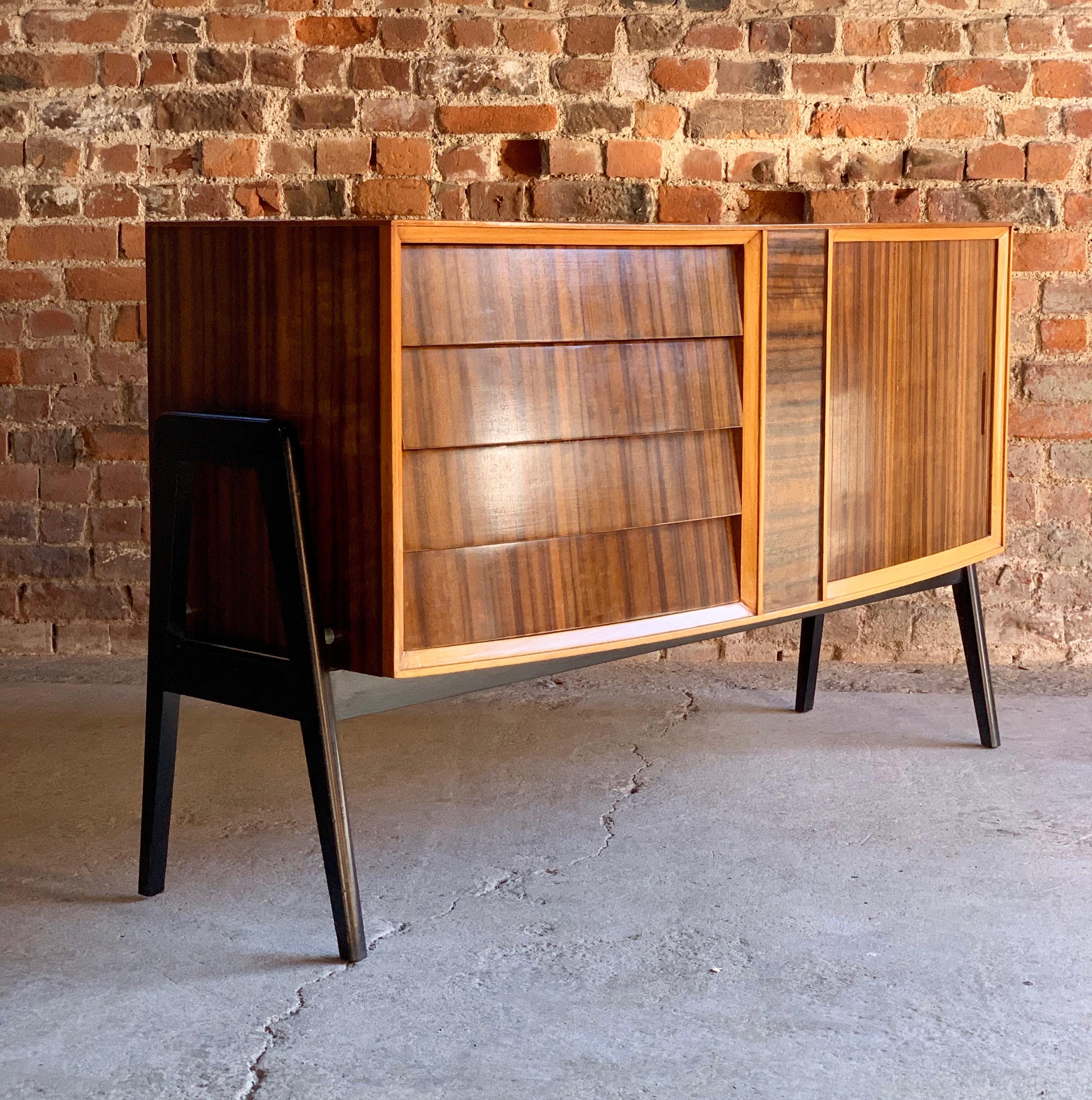 Mid-20th Century Herbert Gibbs Rosewood Sideboard Credenza Cocktail Cabinet, London, circa 1950s