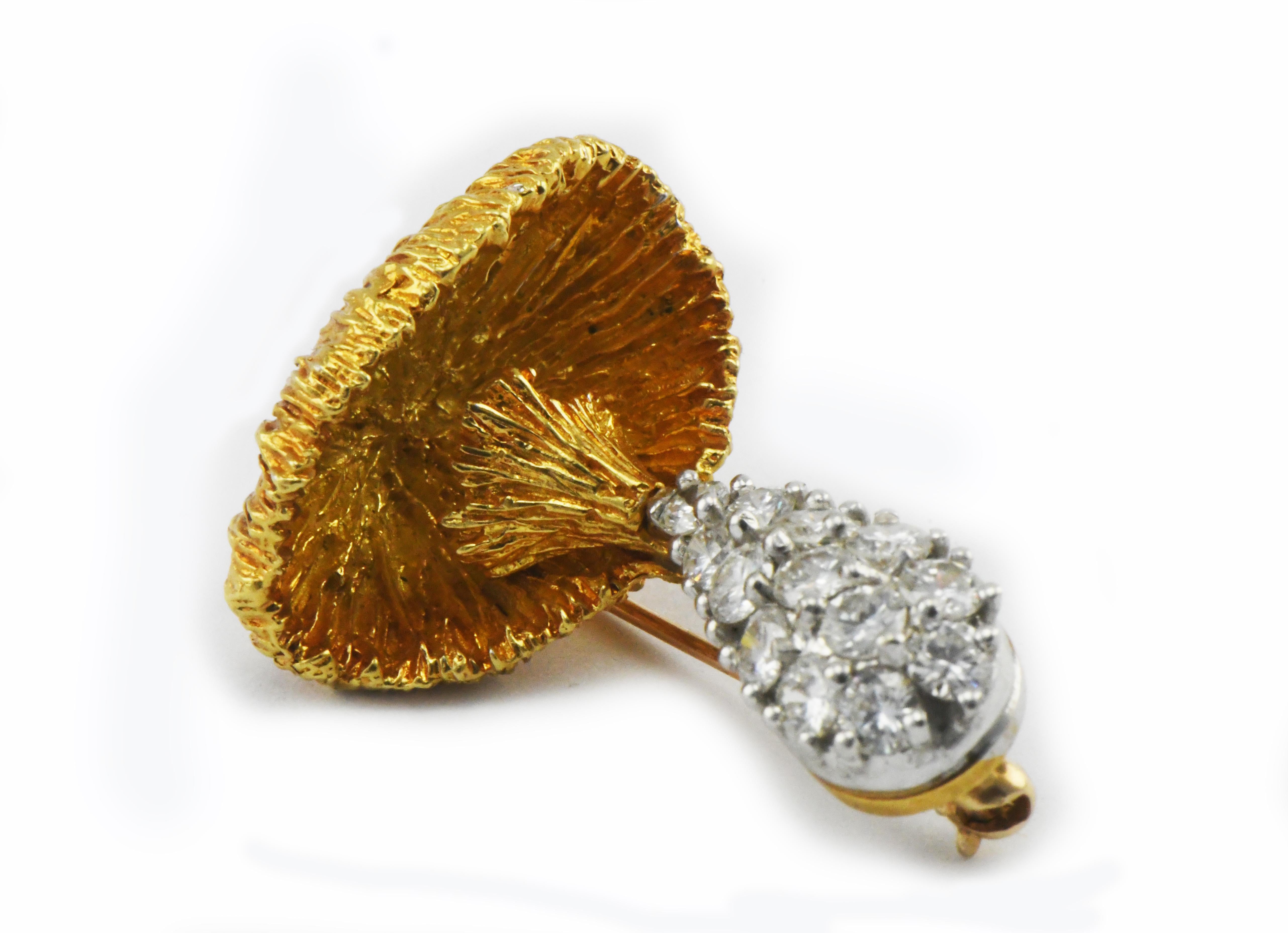 Herbert Rosenthal 18 Karat Gold and 1 Carat, Diamond Magic Mushroom Pin Brooch In Good Condition In Overland Park, KS