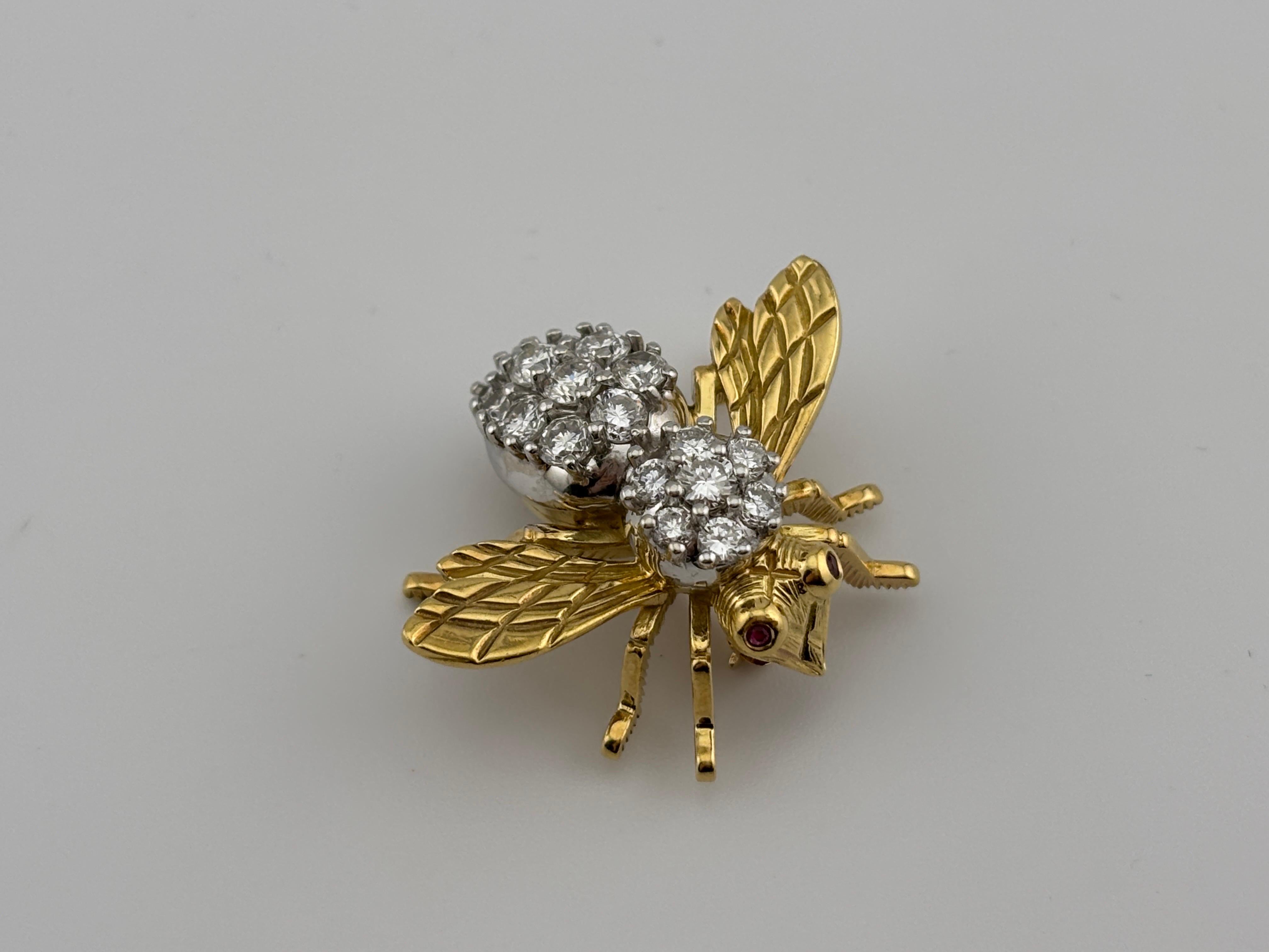 Broche Abeja Rubí Diamante Oro Amarillo 18k Herbert Rosenthal Corte brillante en venta