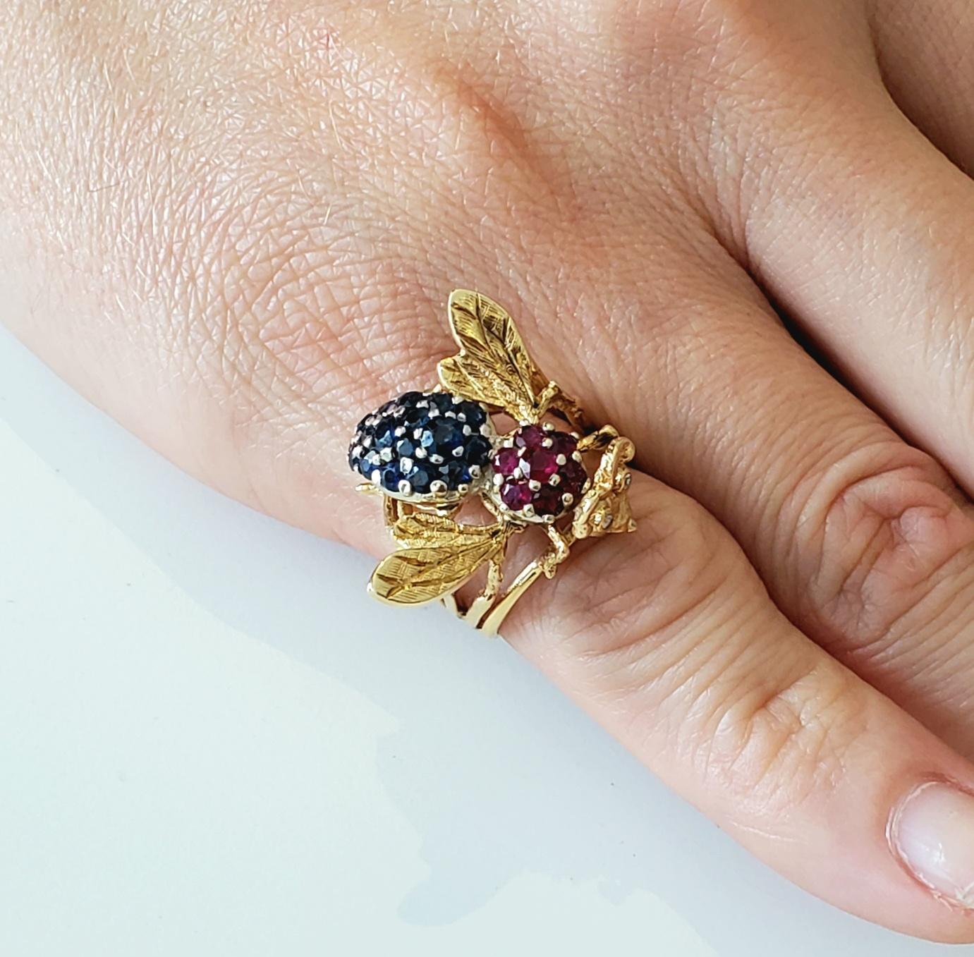 gold bee ring