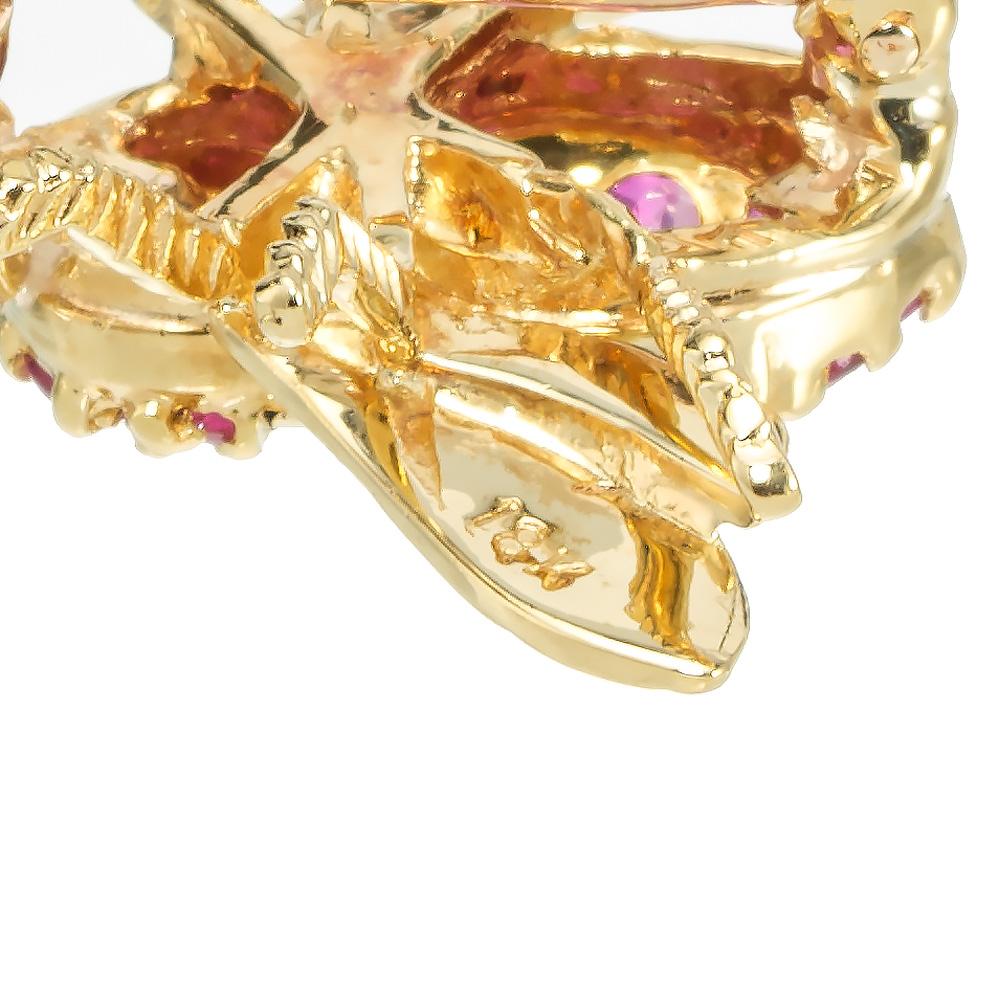 Herbert Rosenthal .40 Carat Ruby Diamond Yellow Gold Brooch In Good Condition For Sale In Stamford, CT