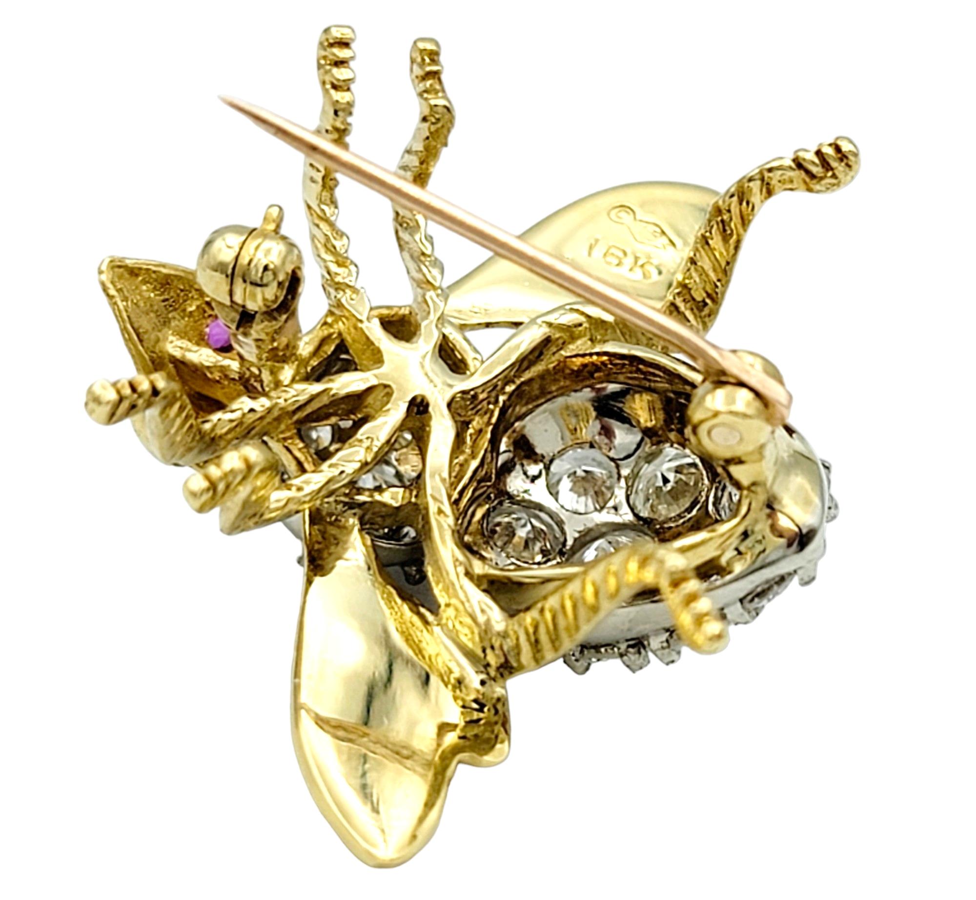 Herbert Rosenthal Diamond and Ruby Bumble Bee Brooch Set in 18 Karat Yellow Gold In Excellent Condition For Sale In Scottsdale, AZ