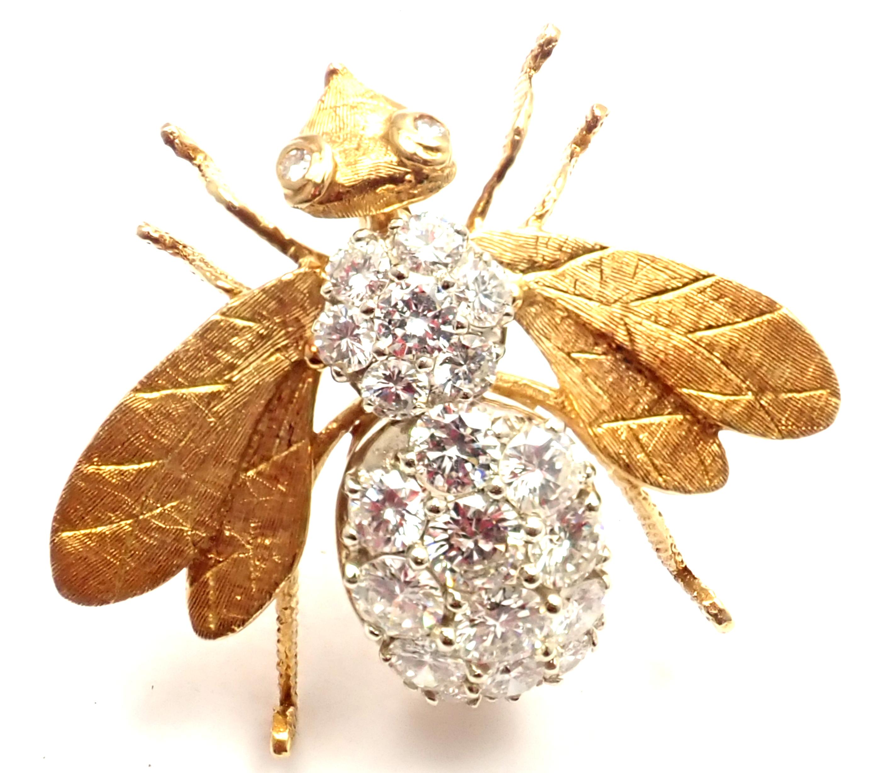 18k Yellow Gold Diamond Extra Large Bee Pin Brooch by Herbert Rosenthal.
With 21 round brilliant cut diamonds VS1 Clarity, G Color total weight approximately 4ct
Details:
Measurements Brooch: 1 1/4