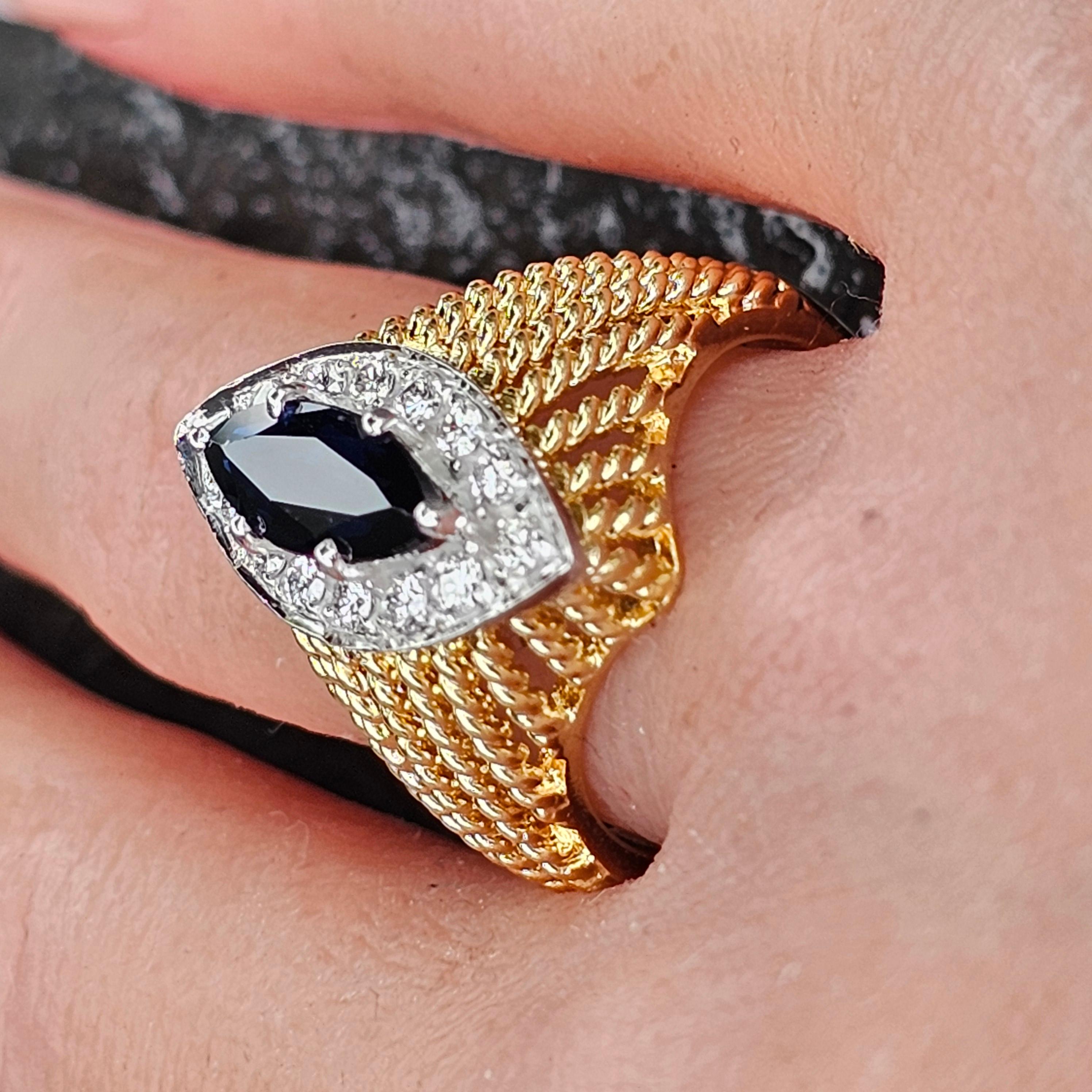 Taglio marquise Herbert Rosenthal Anello con diamante e zaffiro blu marquise in oro giallo 18 carati 6,5 9,2 g in vendita