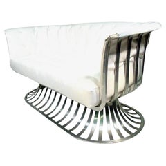 Herbert Saiger für Russell Woodard Stranggepresstes Aluminium Sofa für den Außenbereich/Patio