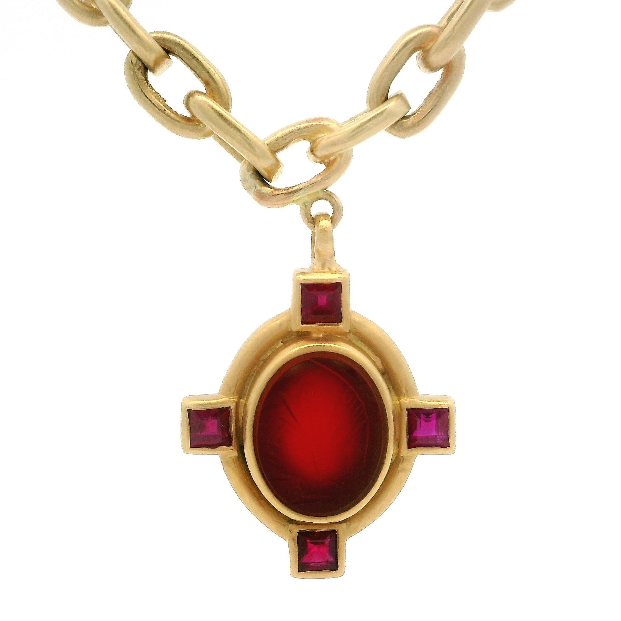 Women's Herco 14k Gold Intaglio Hardstone Red Blue Stones Dangle Pendant Cable Necklace For Sale