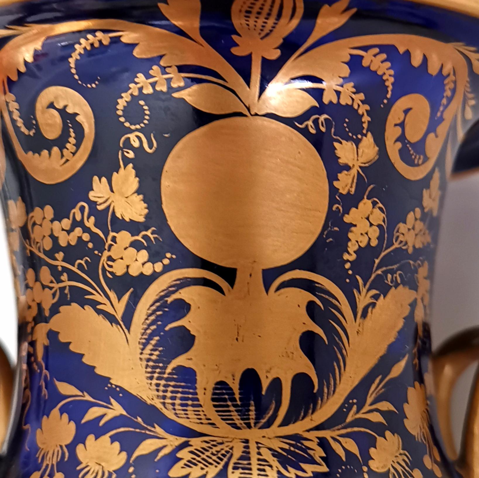 Herculaneum Porcelain Vase, Purple, Flowers Lion Head Handles Regency circa 1820 2
