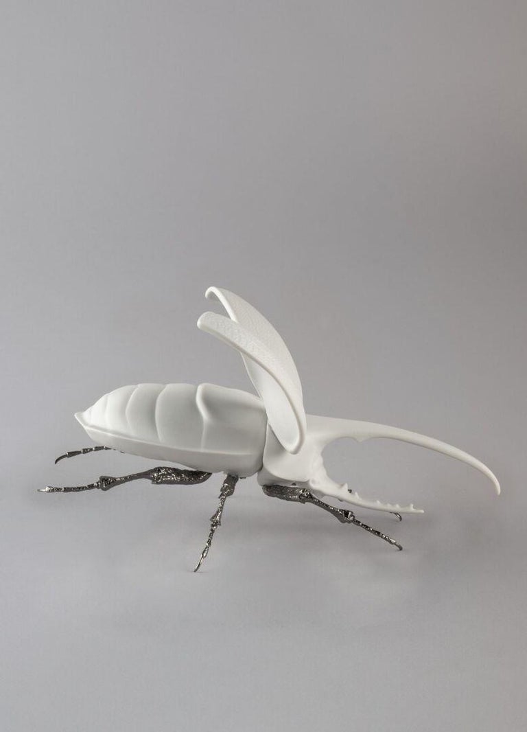 Lladró Hercules Beetle Figurine, Matte White In New Condition For Sale In Cranbury, NJ
