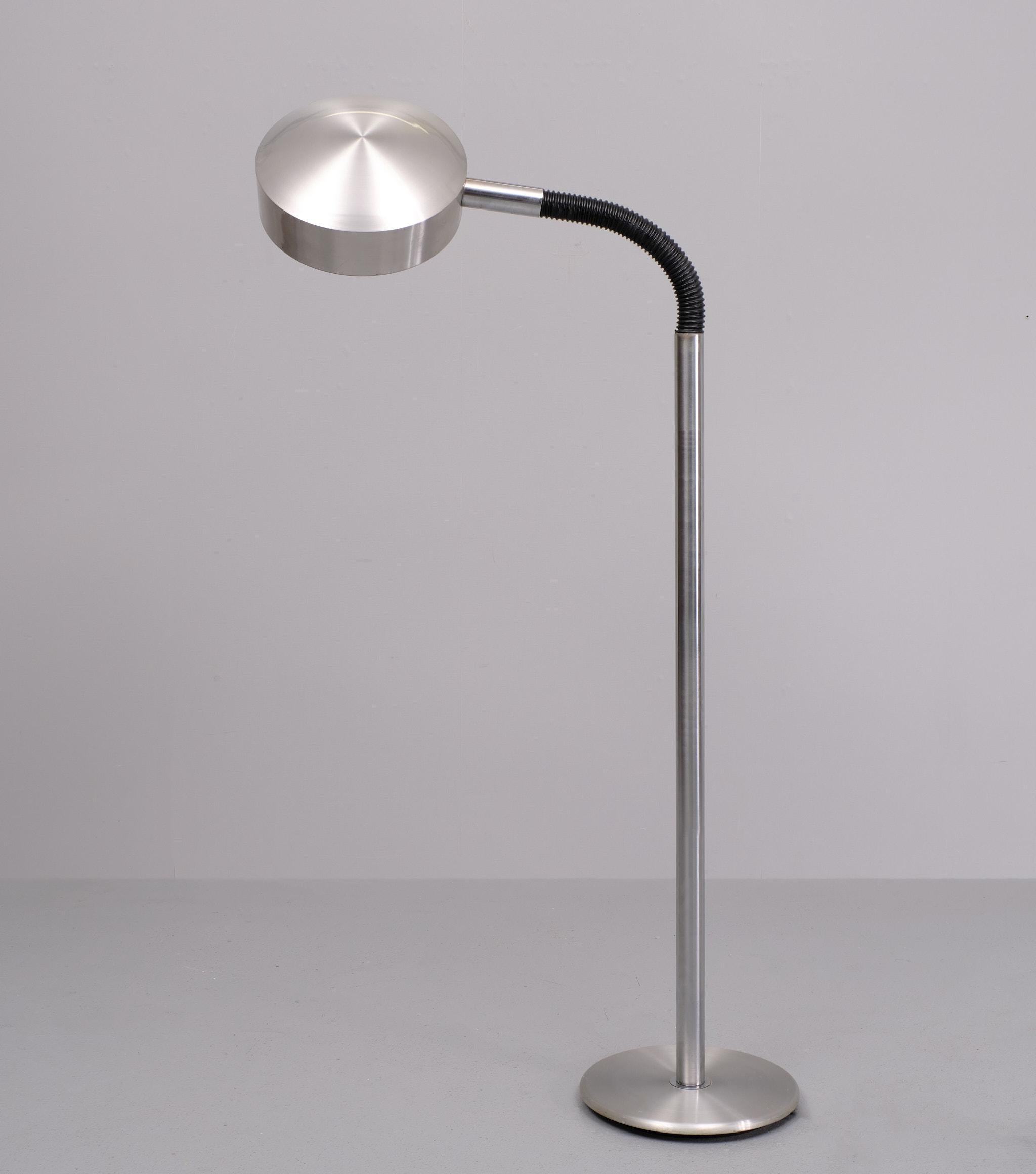 Dutch Herda Aluminum flexible goose neck  floor lamp 1970s  For Sale