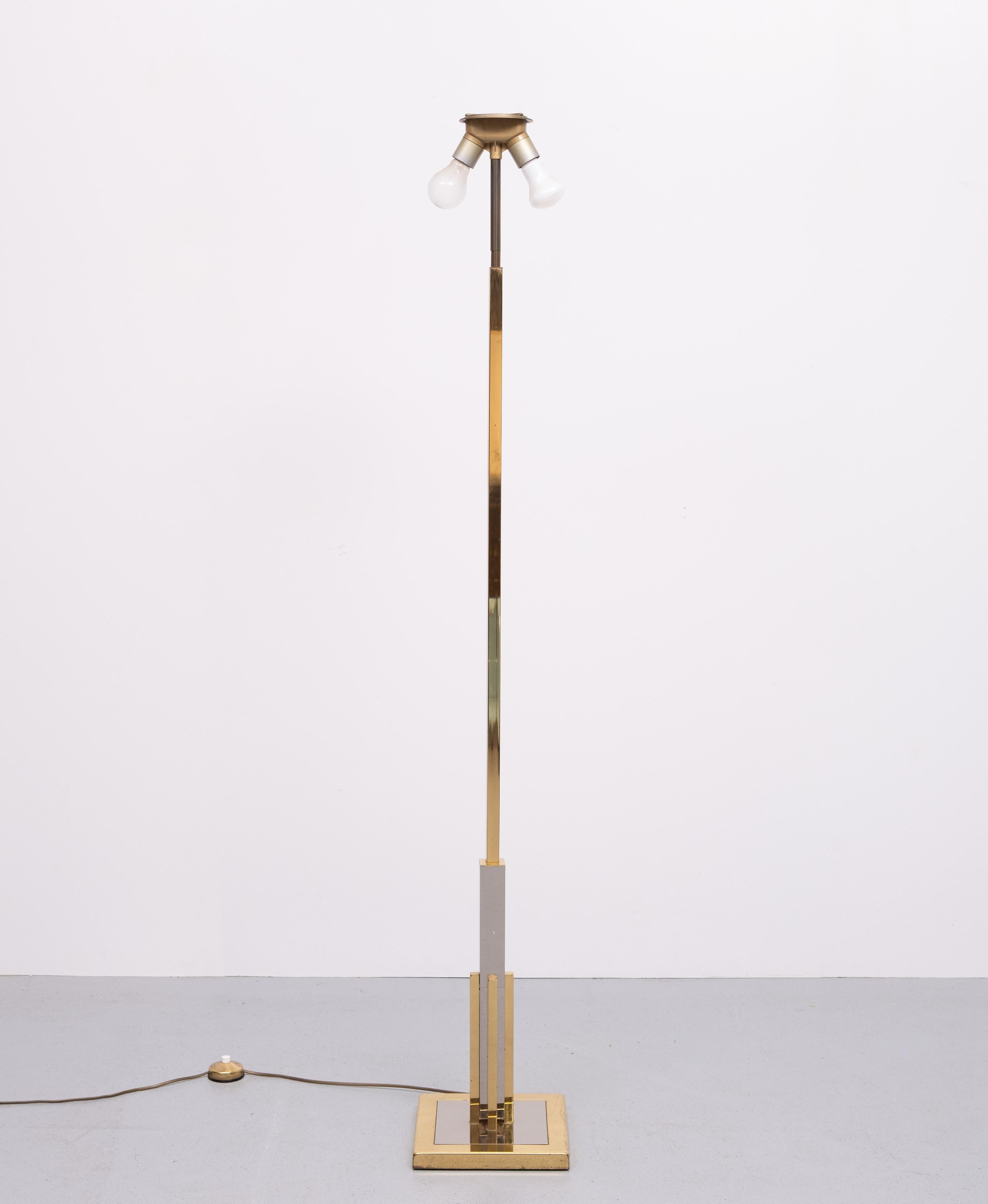 Herda Amsterdam  Rascacielos Lámpara de pie  1970s en venta 1