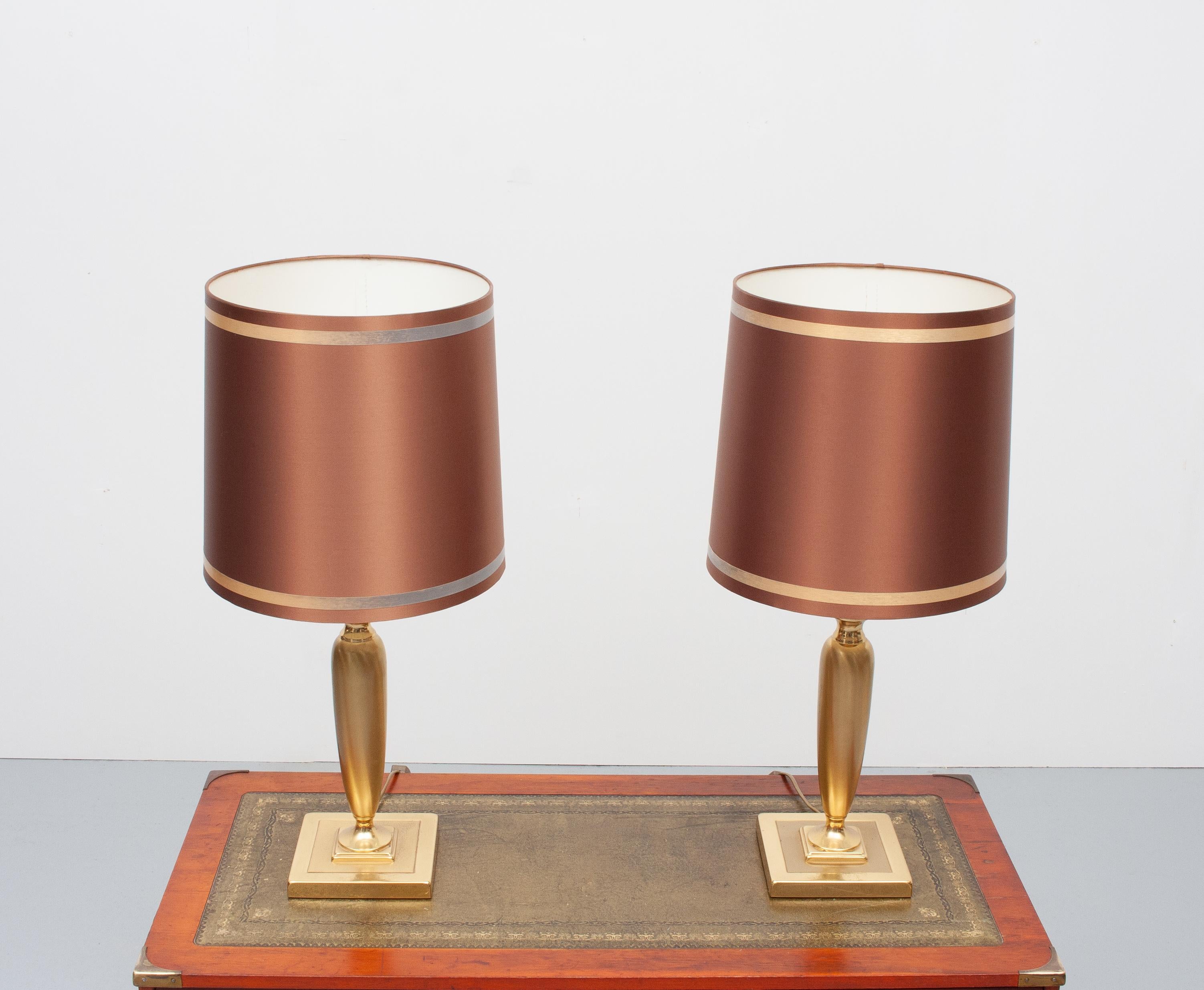 Very nice brass table lamps by Herda Holland 1970s comes with matching shades.
Good quality lamps. Good condition.