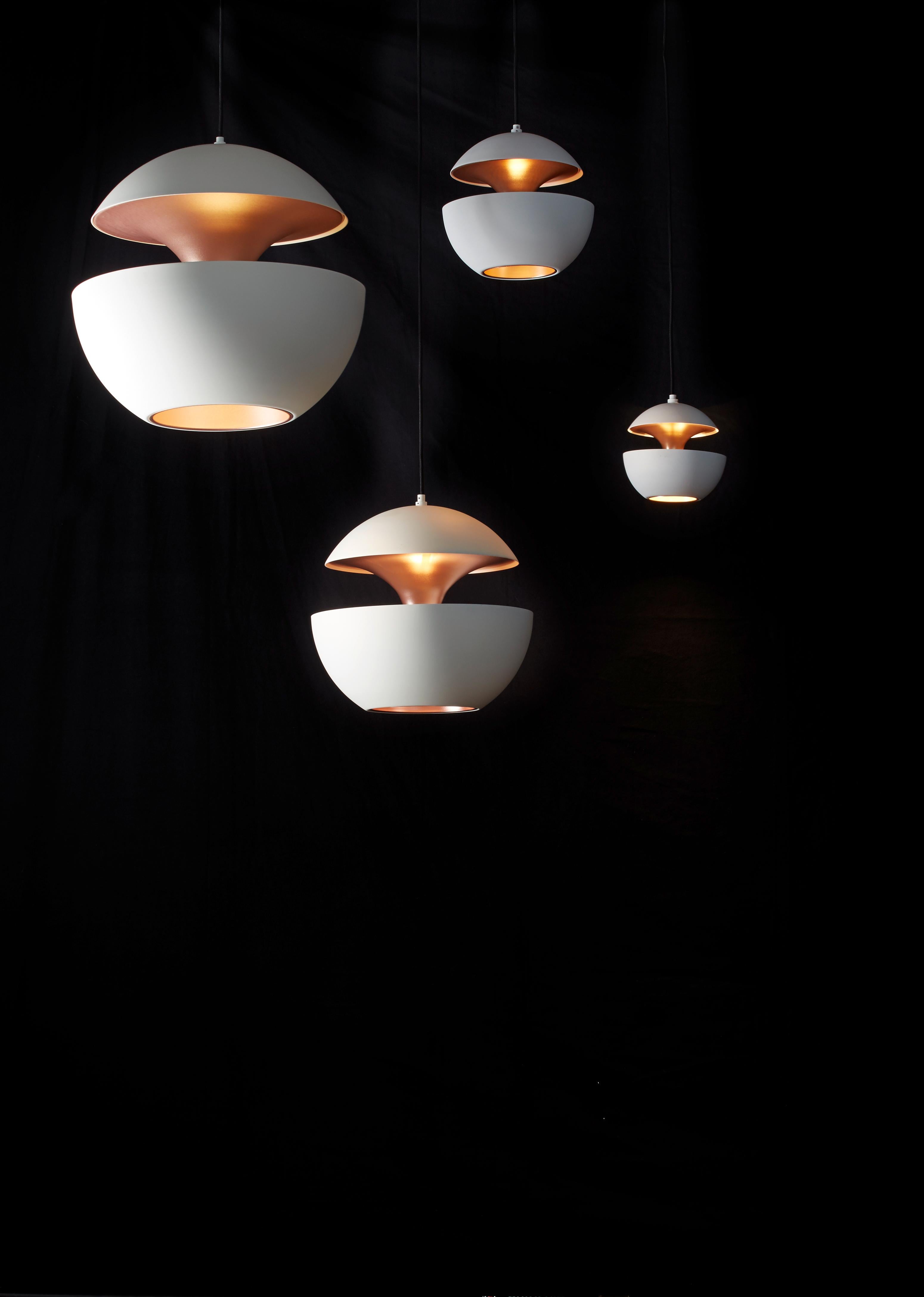 Contemporary Here Comes the Sun Medium White and Copper Pendant Lamp by Bertrand Balas For Sale