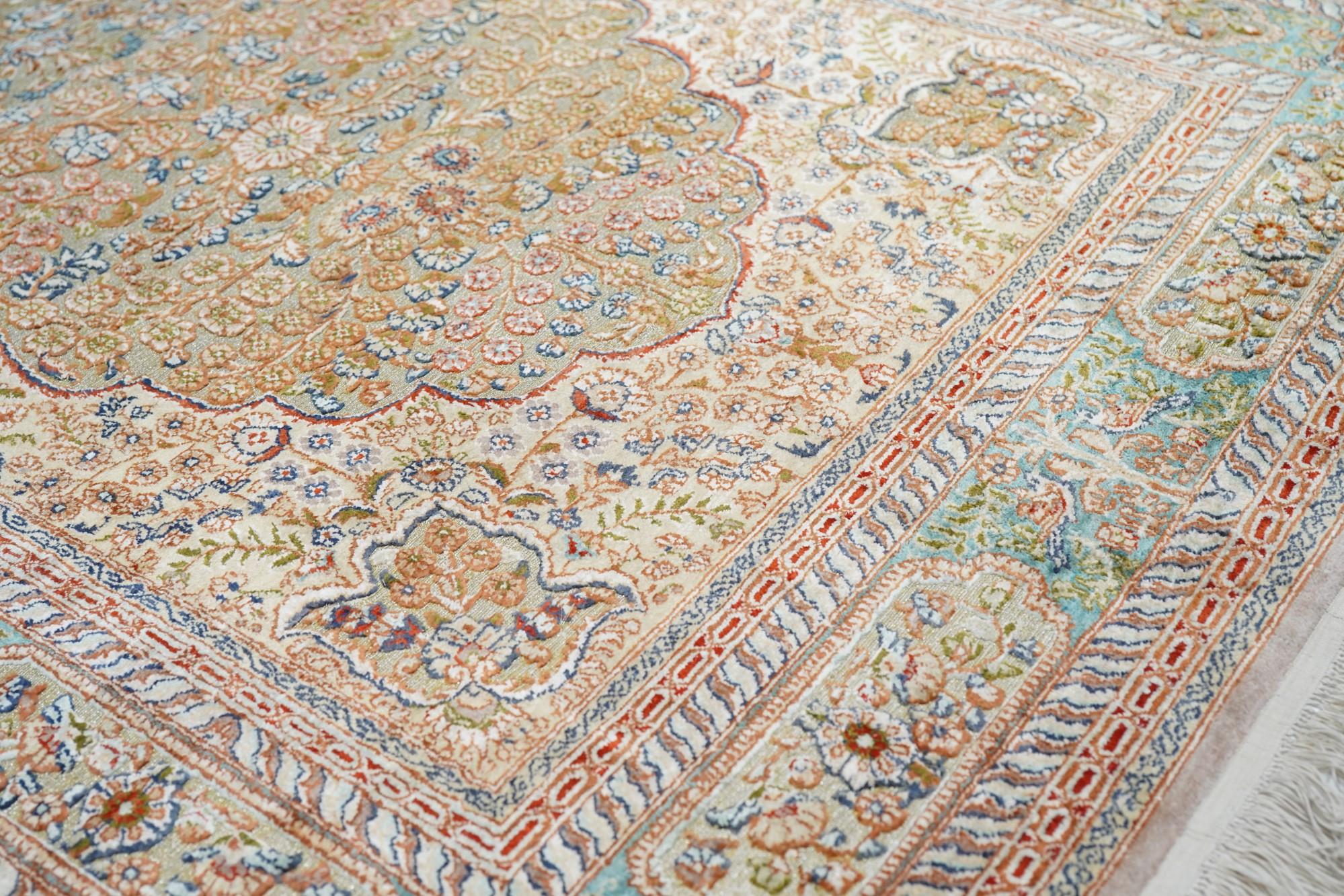 Vintage Silk Hereke Rug 4'0'' x 6'1'' 1