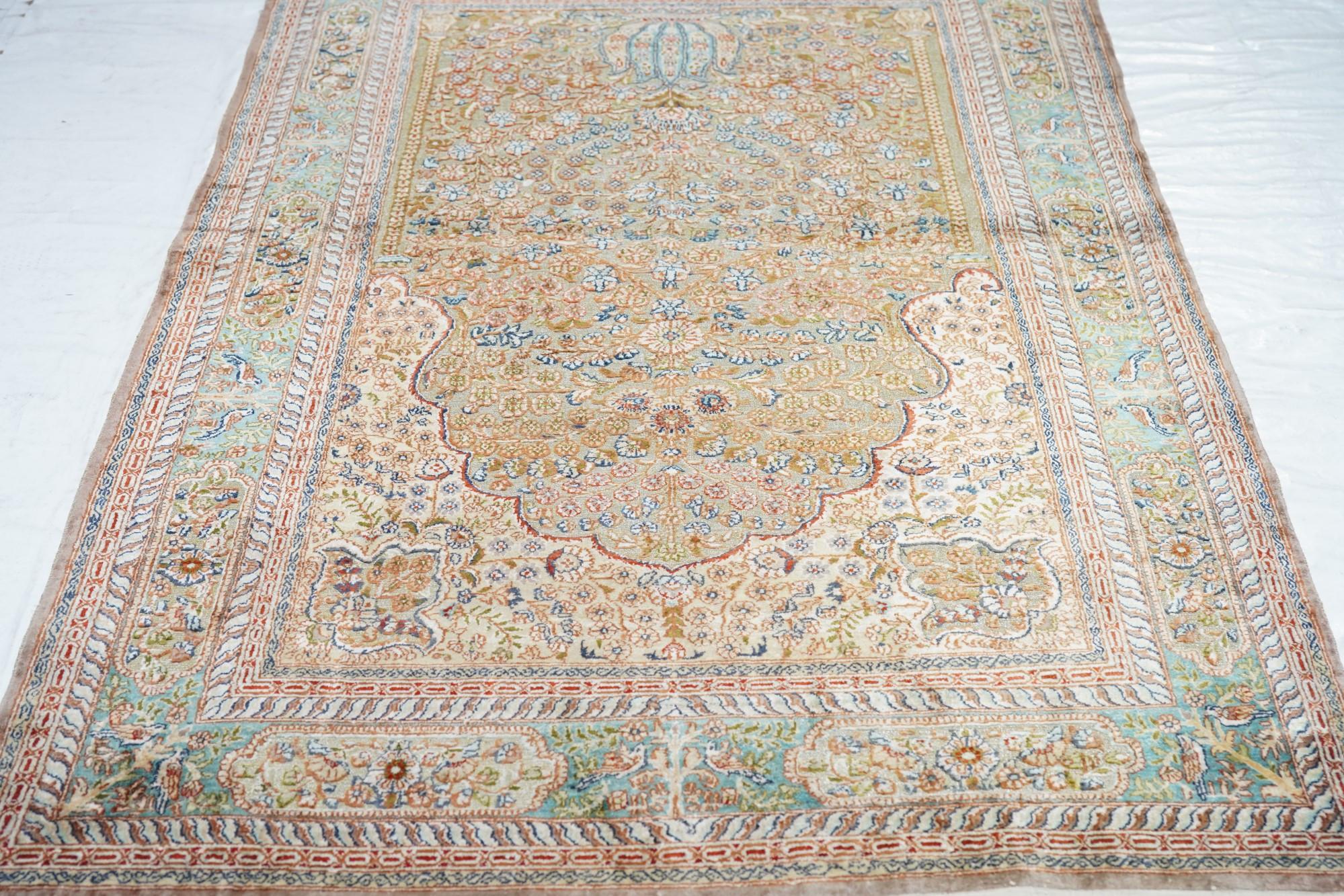 Vintage Silk Hereke Rug 4'0'' x 6'1'' 3