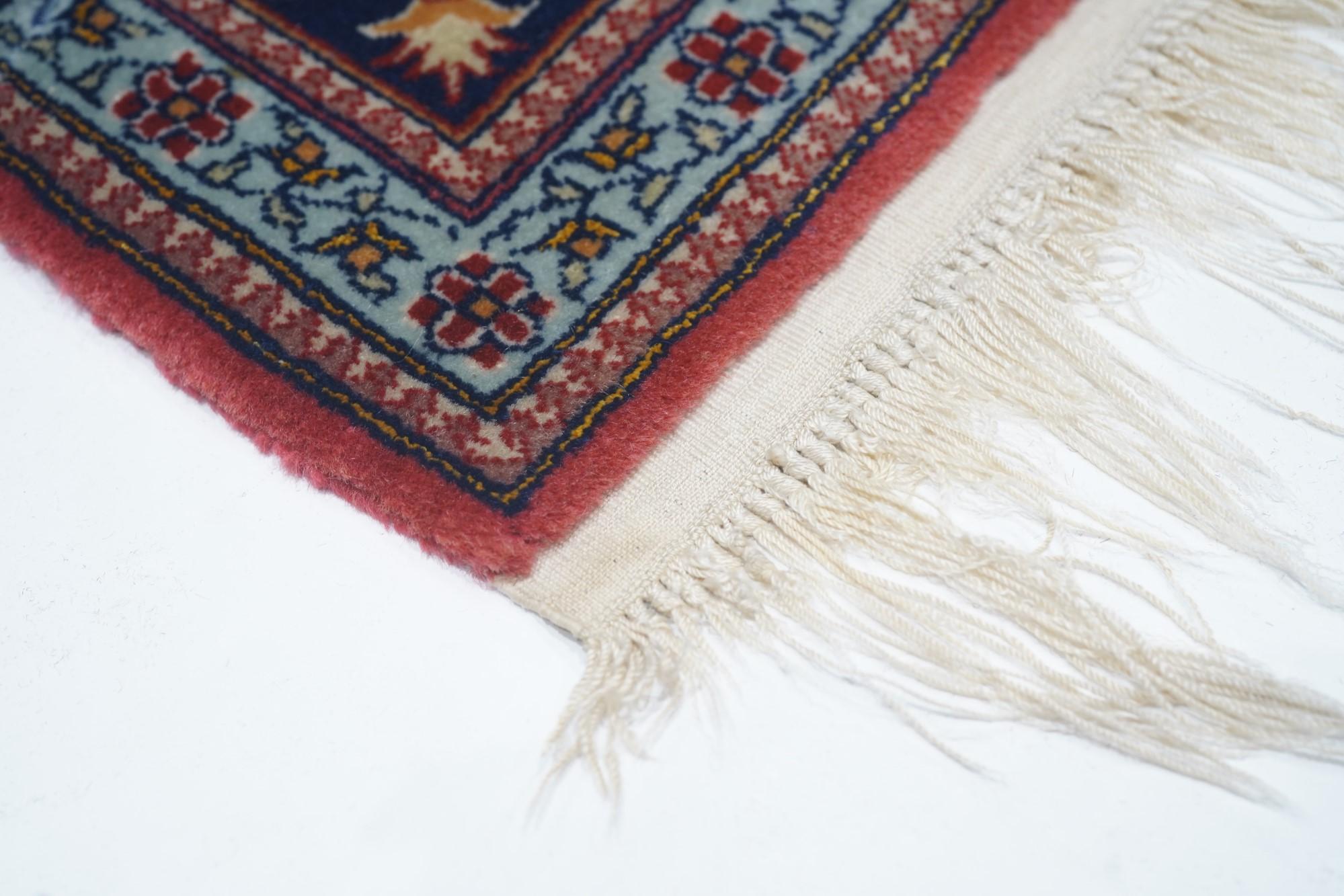 Asiatique Tapis Hereke en vente