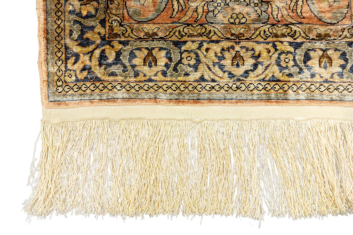 Hereke Rug Extra Silk In Good Condition For Sale In Ferrara, IT