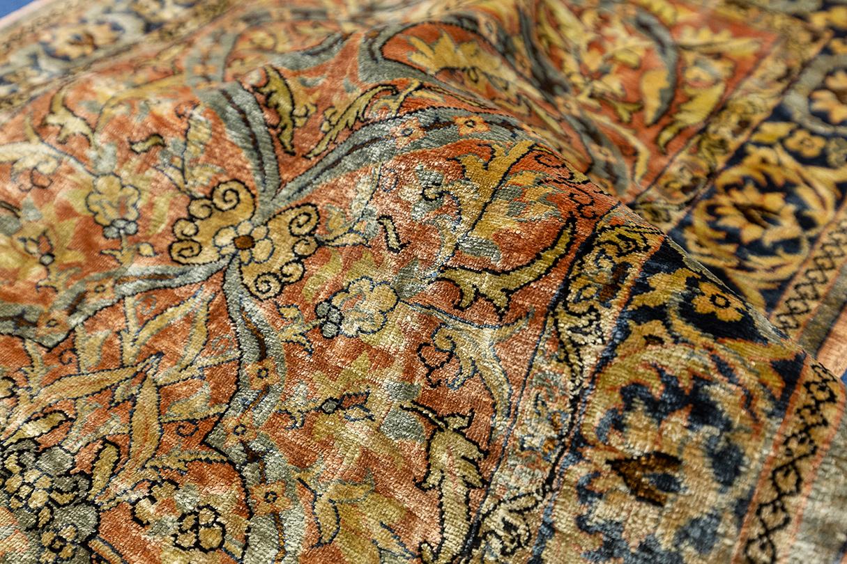 Hereke Rug Extra Silk For Sale 2