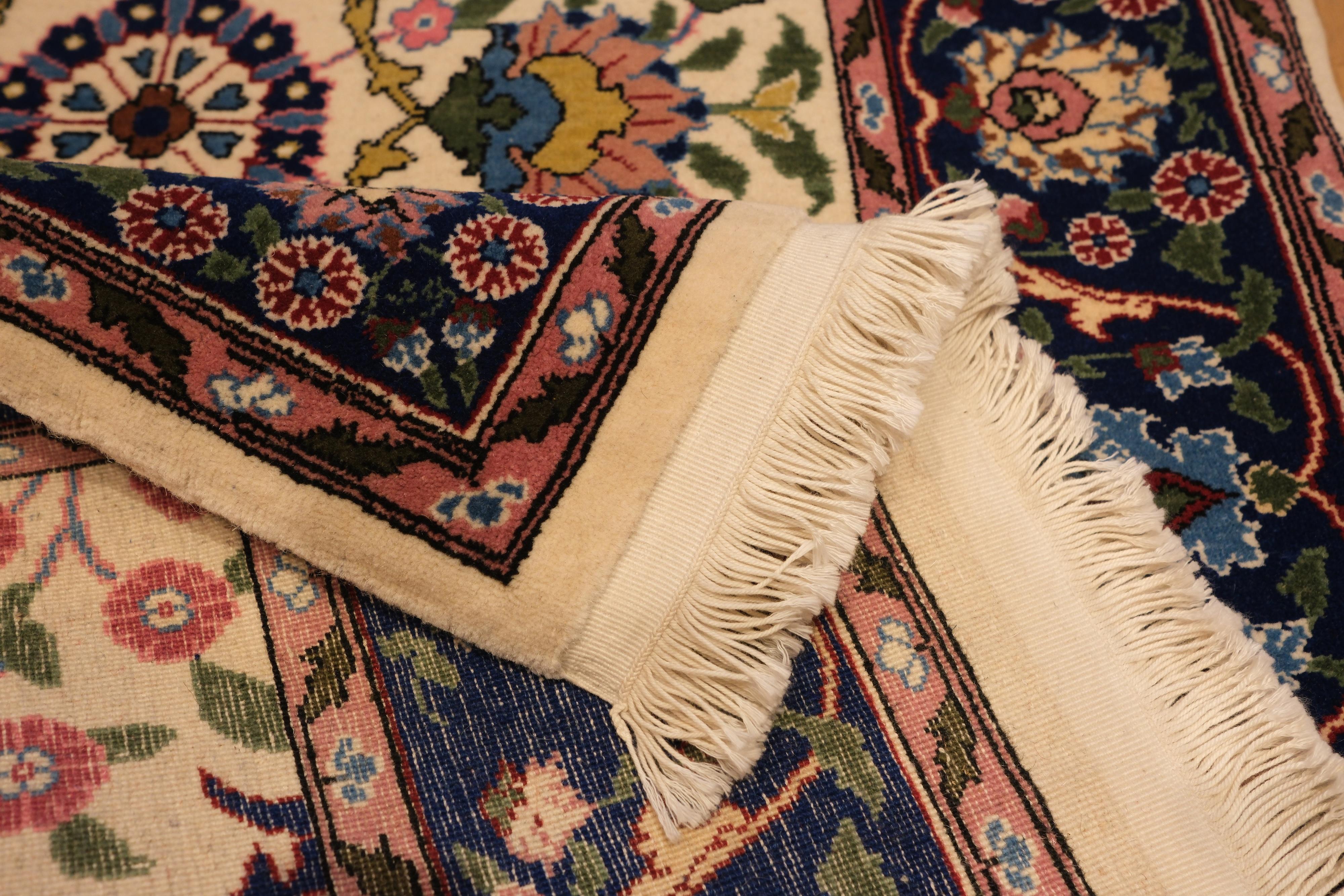 Hereke Woll- & Baumwollteppich, Türkisch Anatolischer Teppich, Blumen Palmettes Design im Zustand „Neu“ im Angebot in Tokyo, JP
