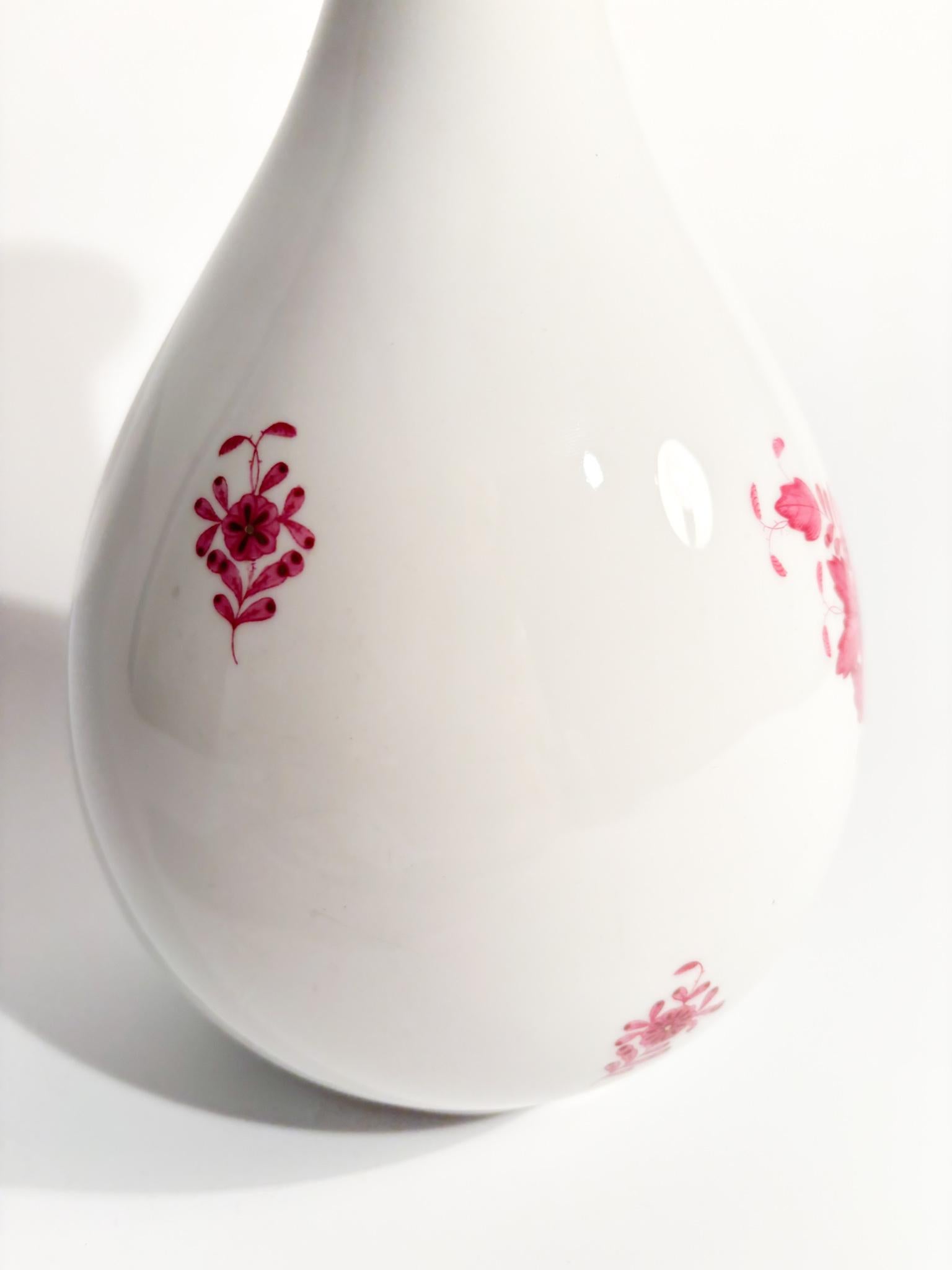 Herend Apponyi Pink Porcelain Vase from the 1950s For Sale 1