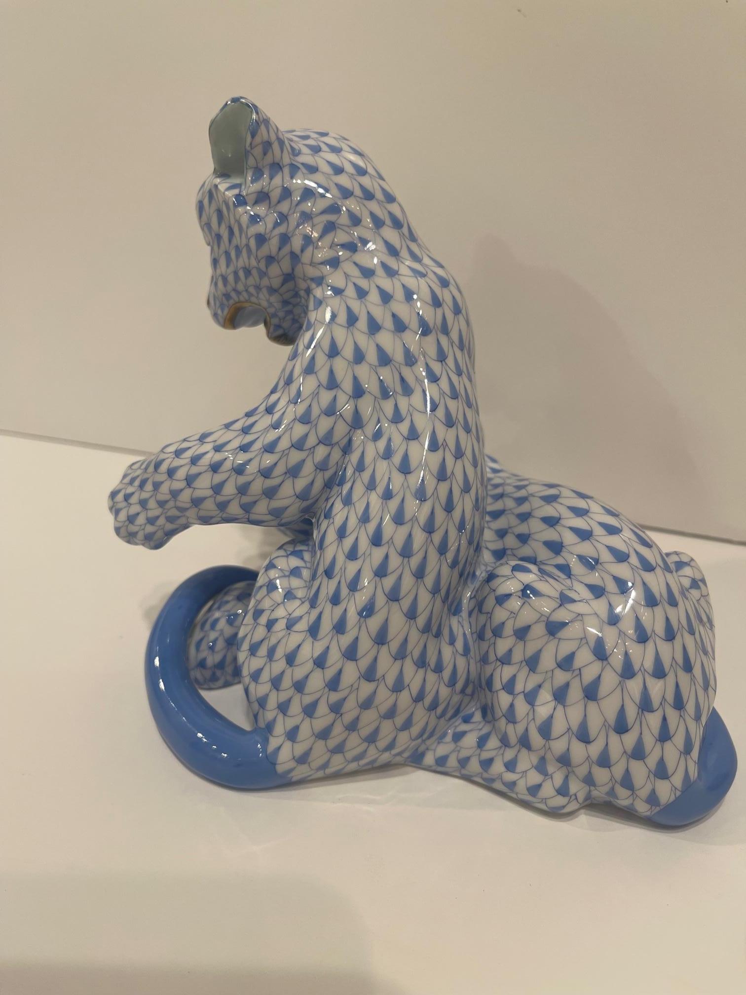 Herend Blue and White Figure of Lion Cubs, 20th Century For Sale 1