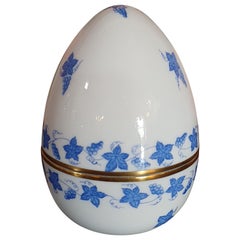 Herend "Blue Grapes" Hand Painted Porcelain Egg Box, Hungary, 2021, New