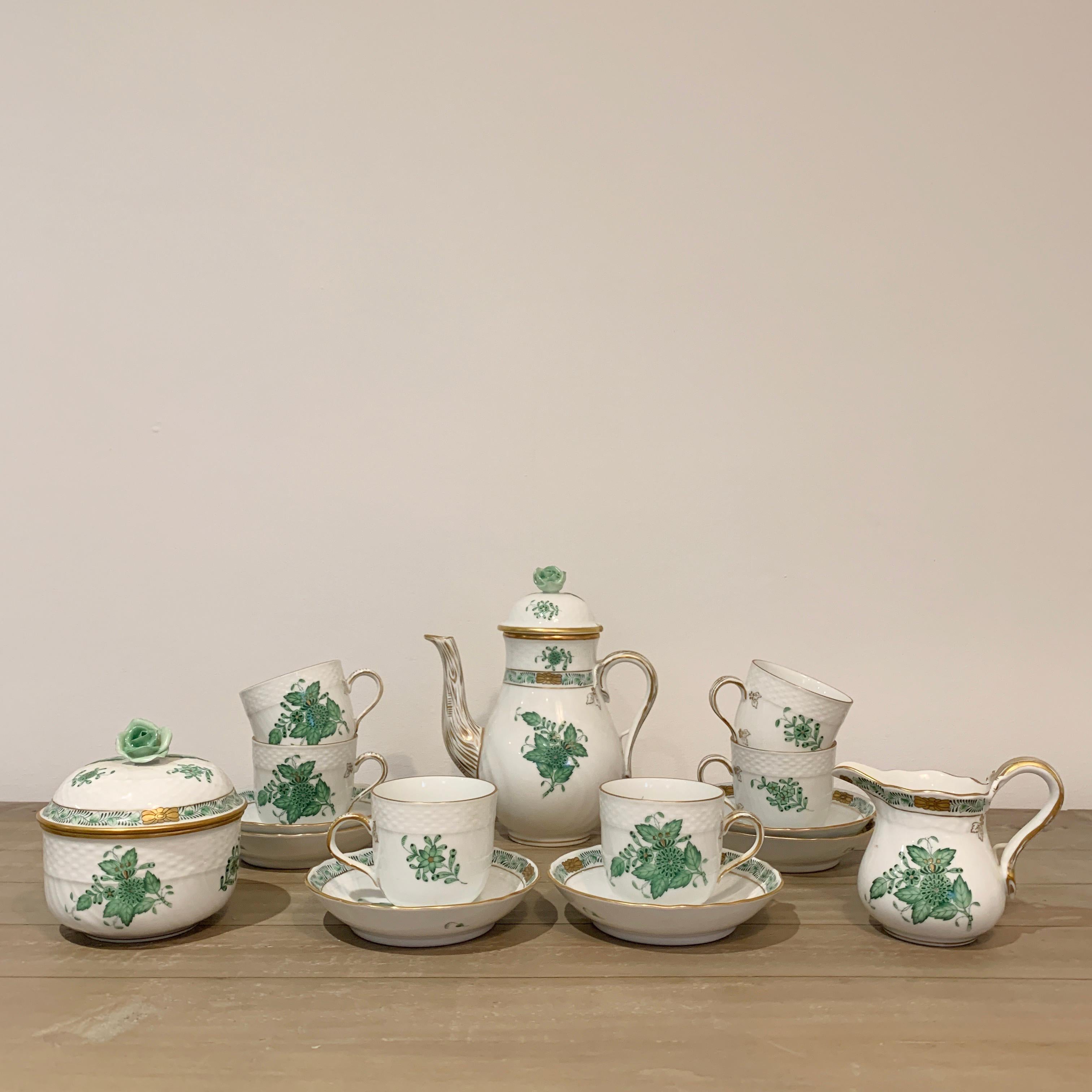 Herend Chinese Bouquet Apponyi White and Green Coffee Set, circa 1950s In Good Condition For Sale In Hastings, GB