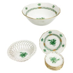 Herend "Chinese Bouquet Apponyi Green" Small Bonbon Set, Woven Basket and a Bowl