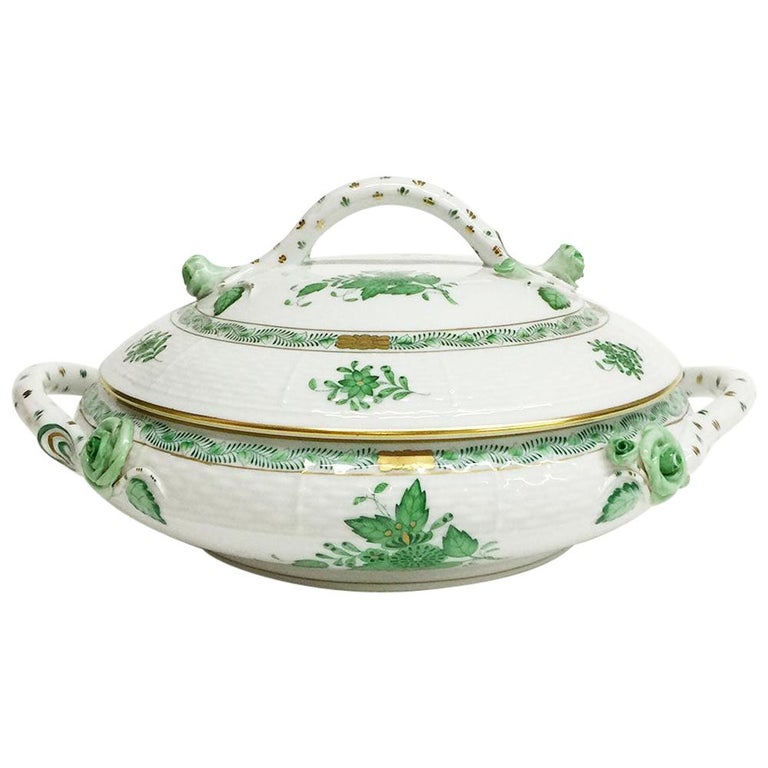 Herend "Chinese Bouquet Apponyi Green" Tureen with Handles For Sale at