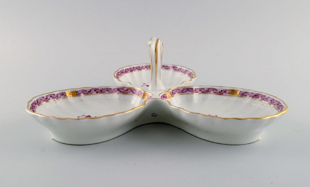 Porcelain Herend Chinese Bouquet Raspberry, Three-Part Serving Dish with Handle For Sale