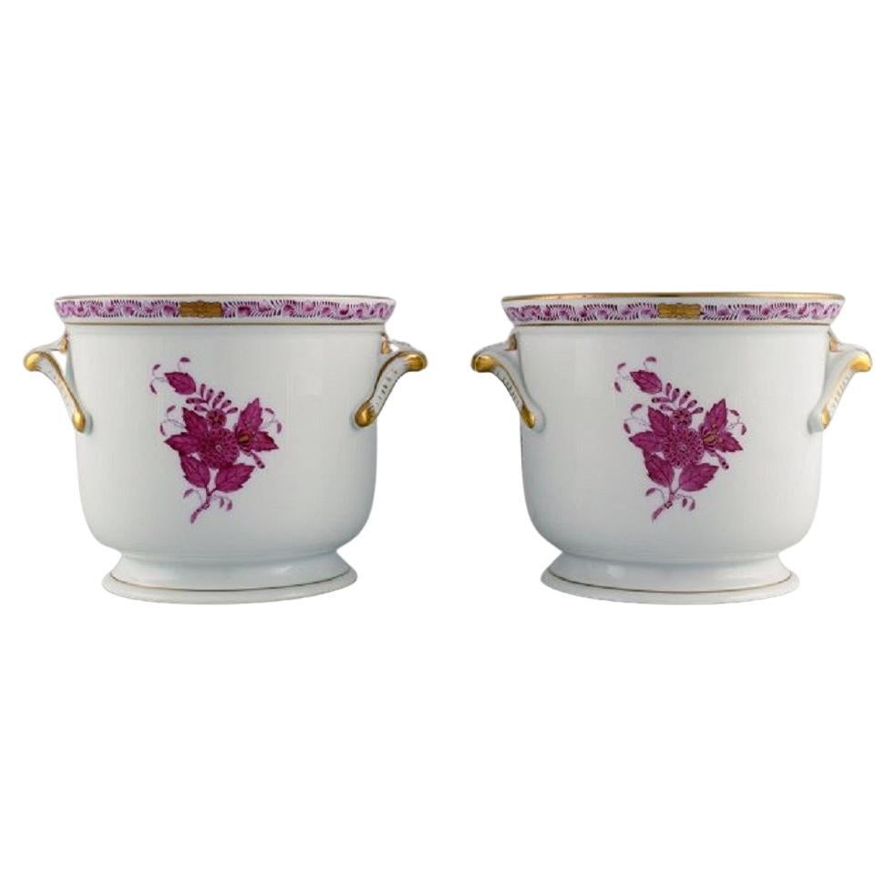 Herend Chinese Bouquet Raspberry, Two Flower Pots in Hand-Painted Porcelain For Sale